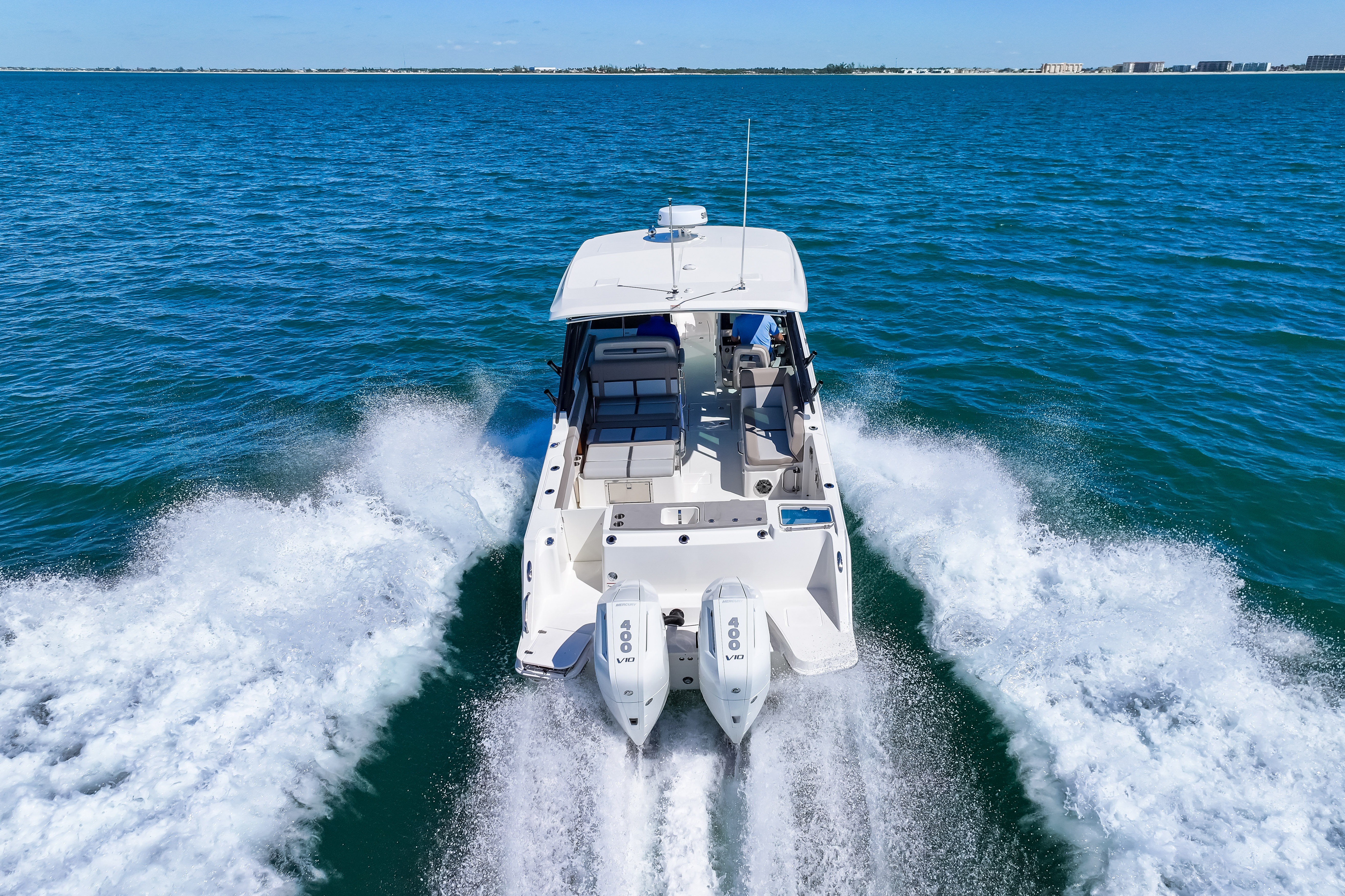 2026 Boston Whaler 330 Vantage Image Thumbnail #13