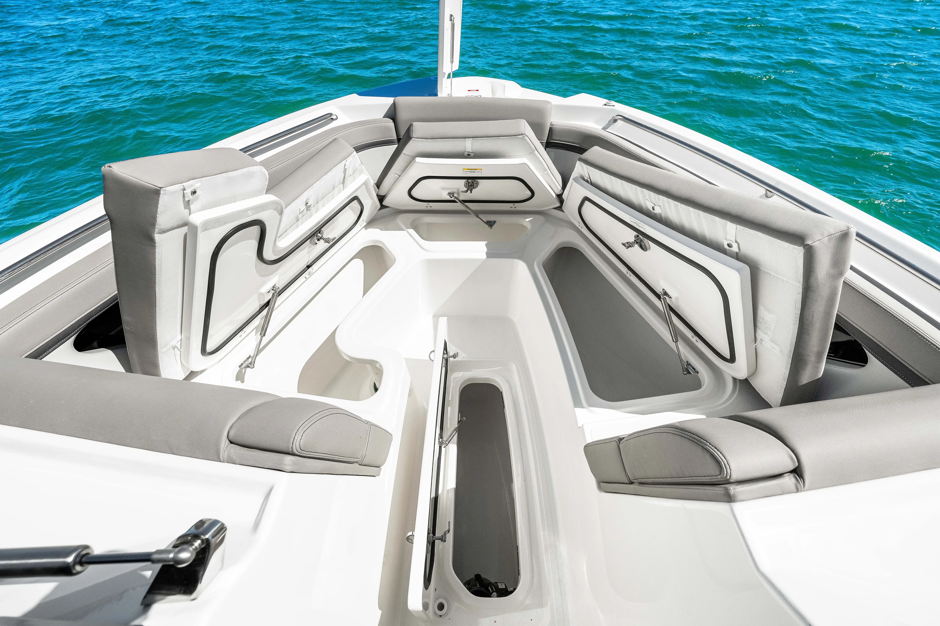 2026 Boston Whaler 330 Vantage Image Thumbnail #39