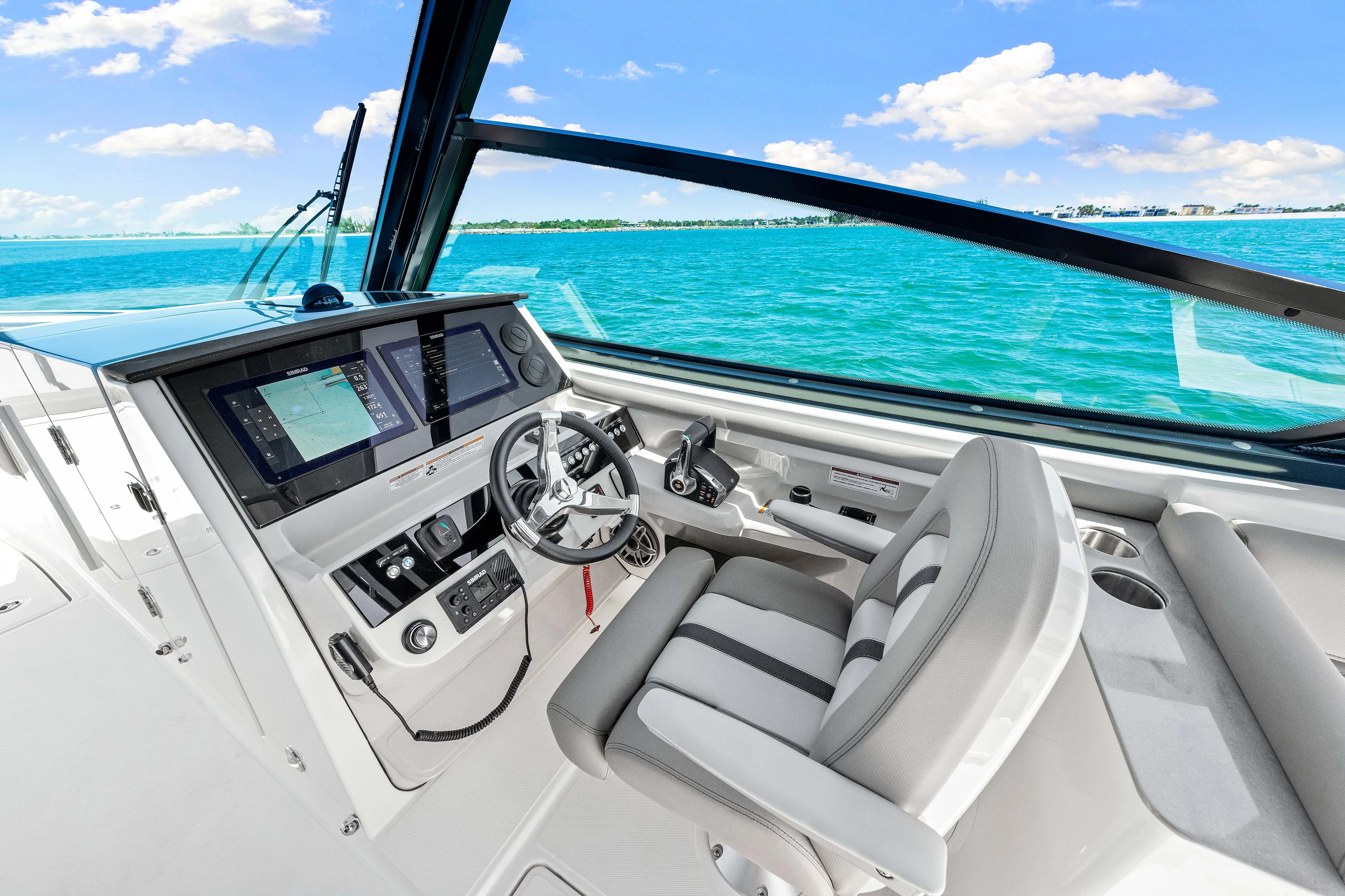 2026 Boston Whaler 330 Vantage Image Thumbnail #33