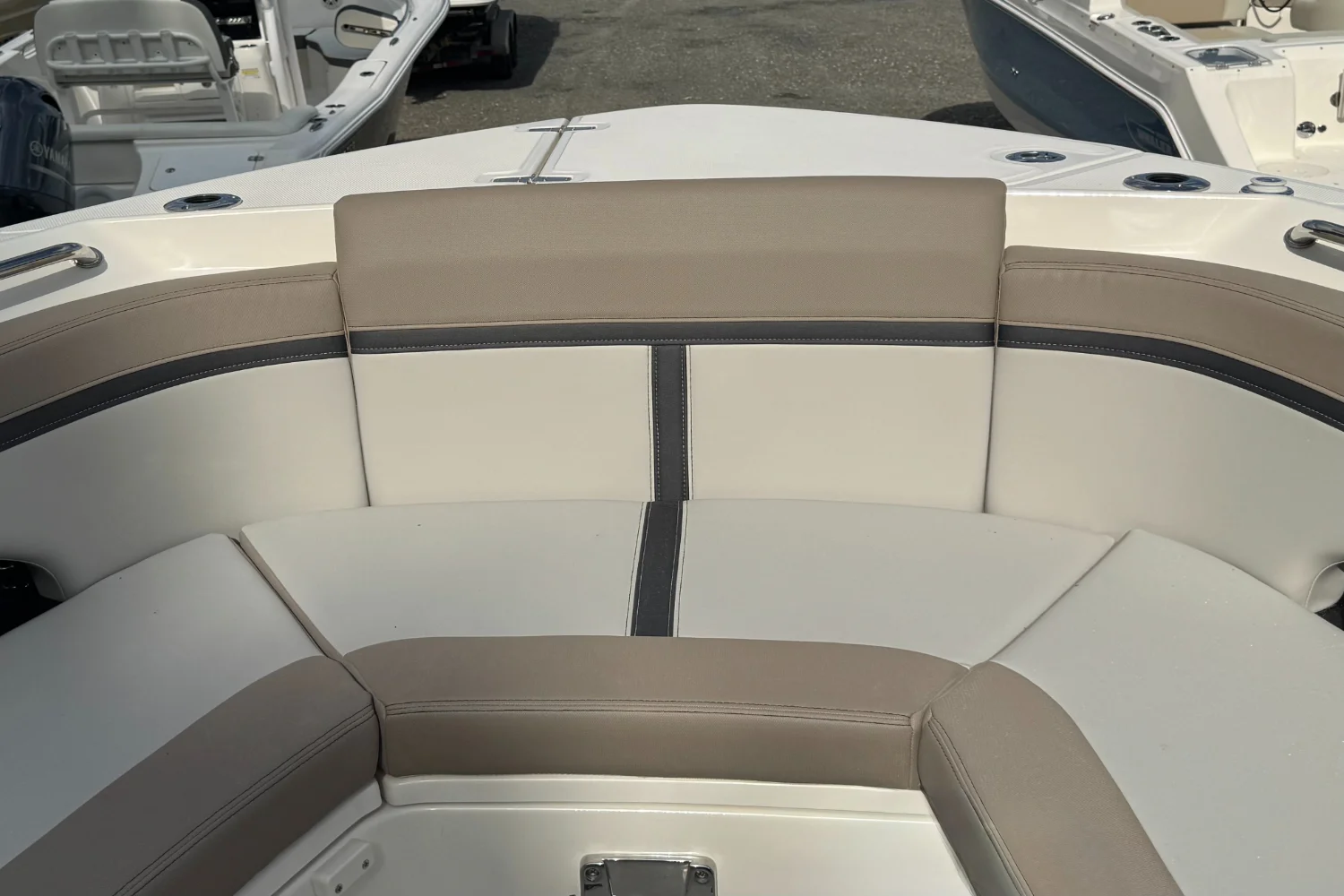 2026 Boston Whaler 330 Vantage Image Thumbnail #23
