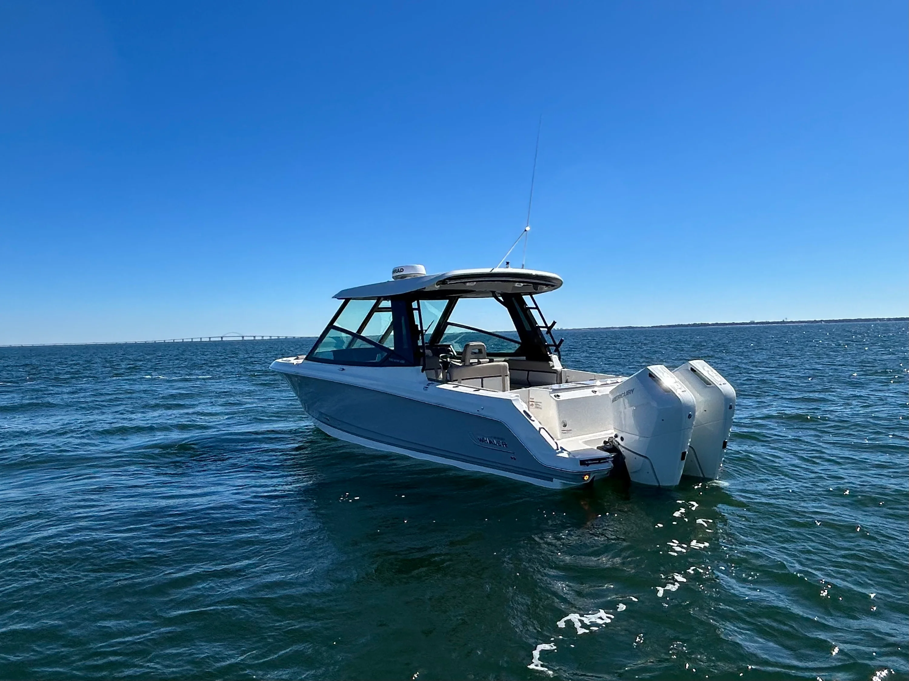 2026 Boston Whaler 330 Vantage Image Thumbnail #7