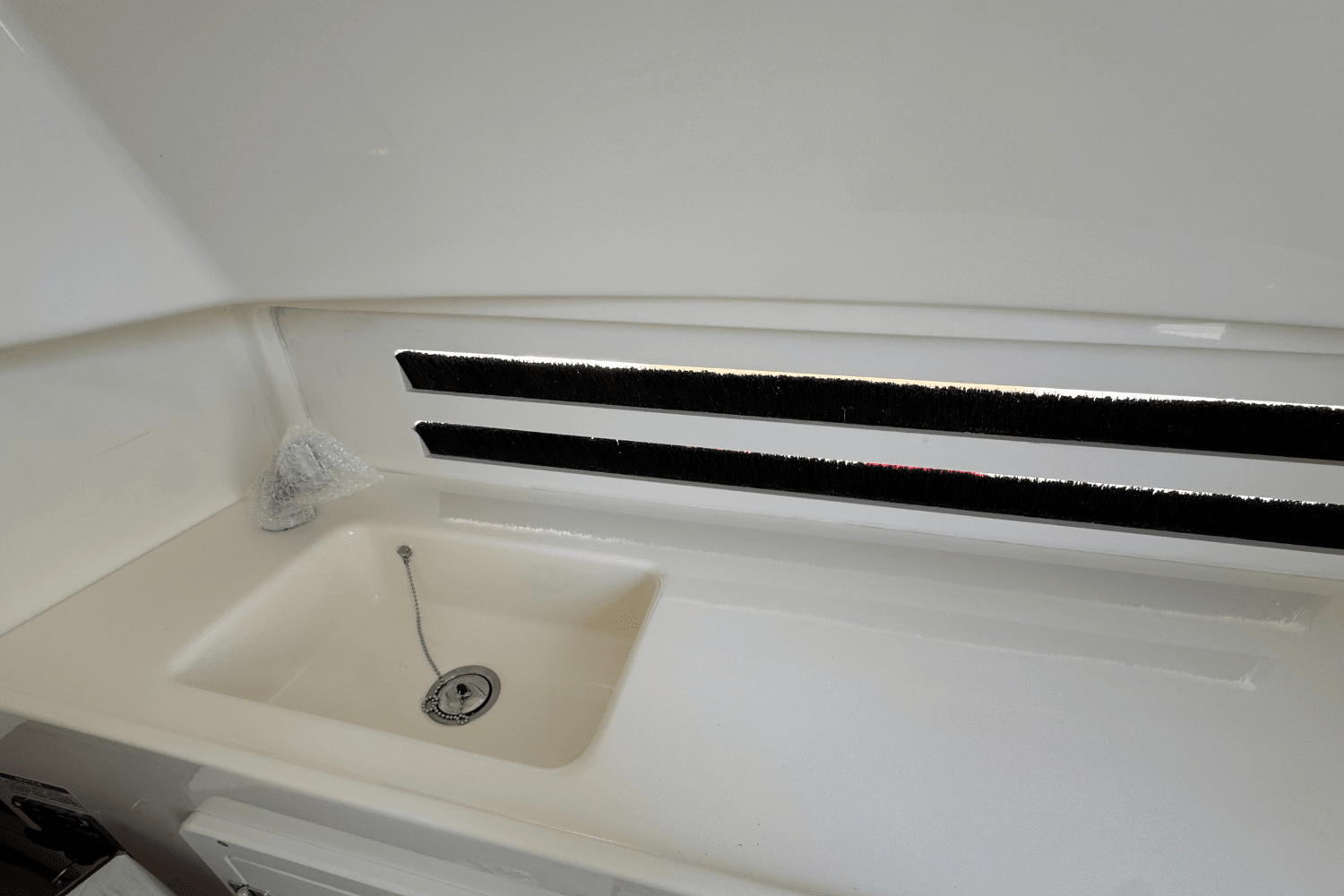 2026 Boston Whaler 330 Outrage Image Thumbnail #25