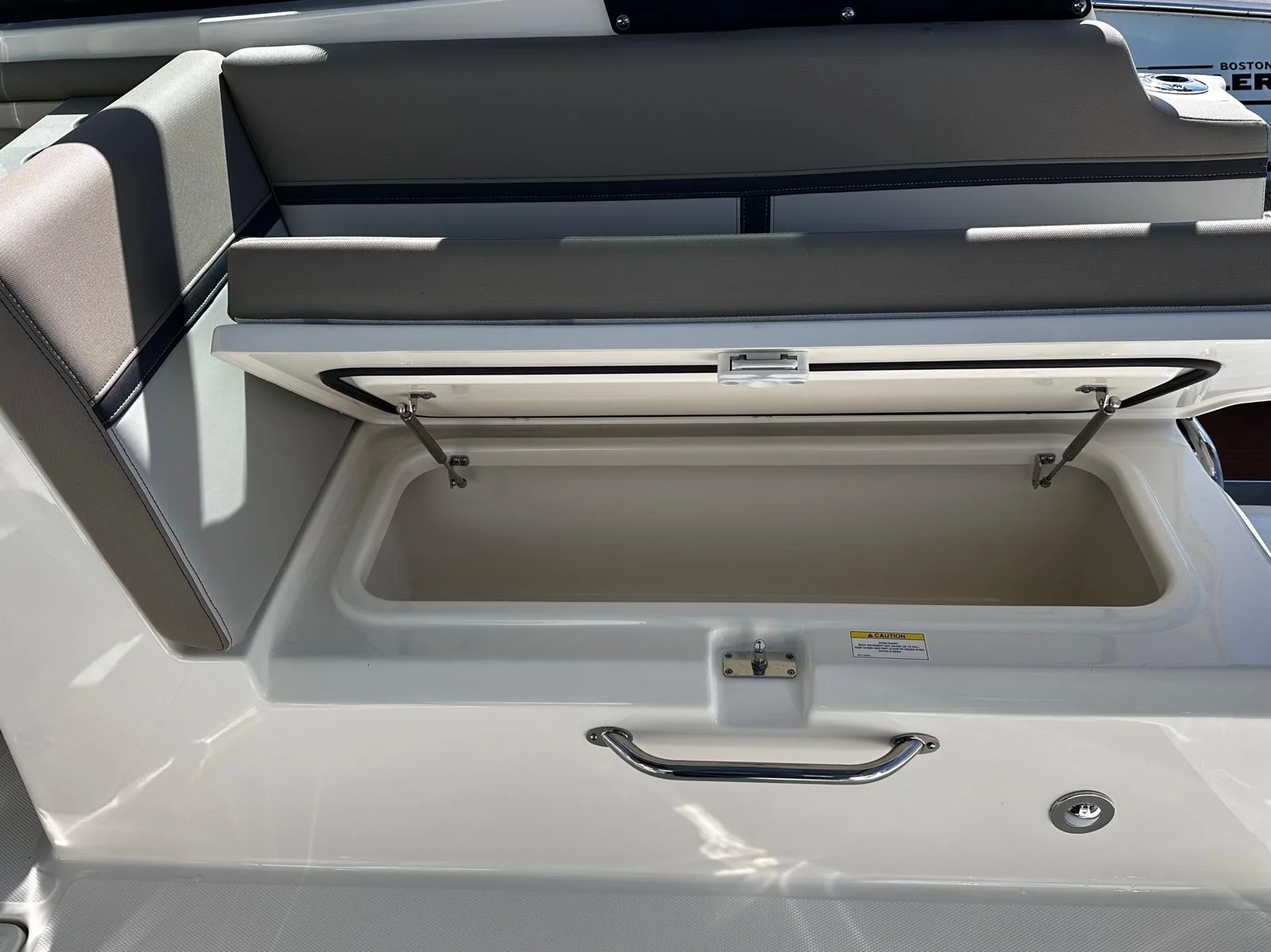 2026 Boston Whaler 330 Vantage Image Thumbnail #30