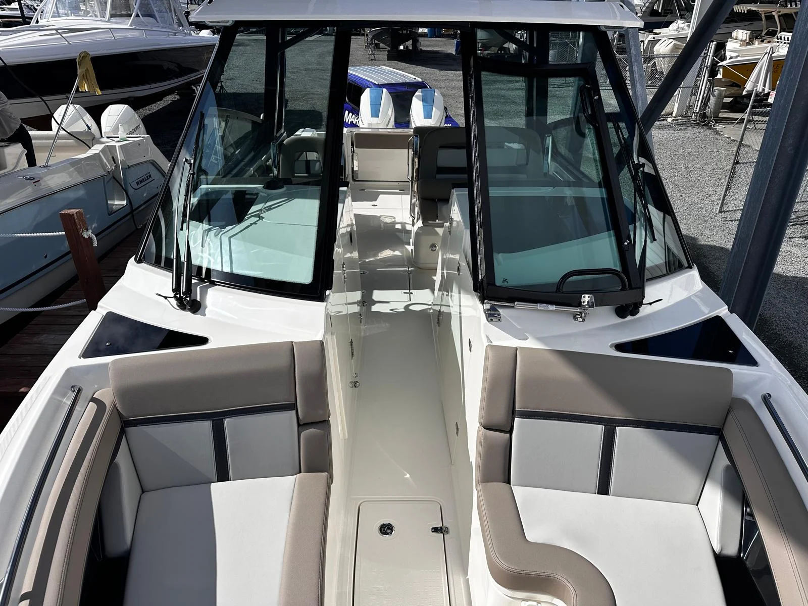2026 Boston Whaler 330 Vantage Image Thumbnail #14
