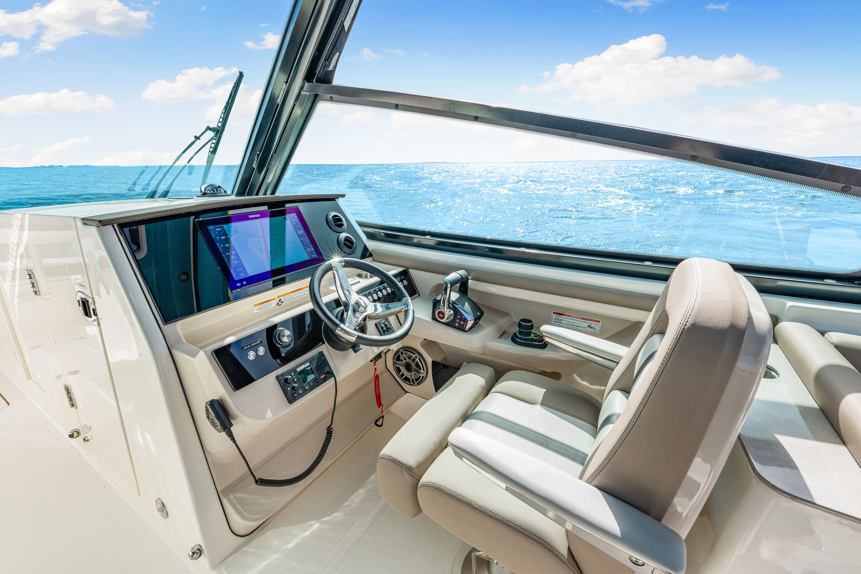 2026 Boston Whaler 330 Vantage Image Thumbnail #47