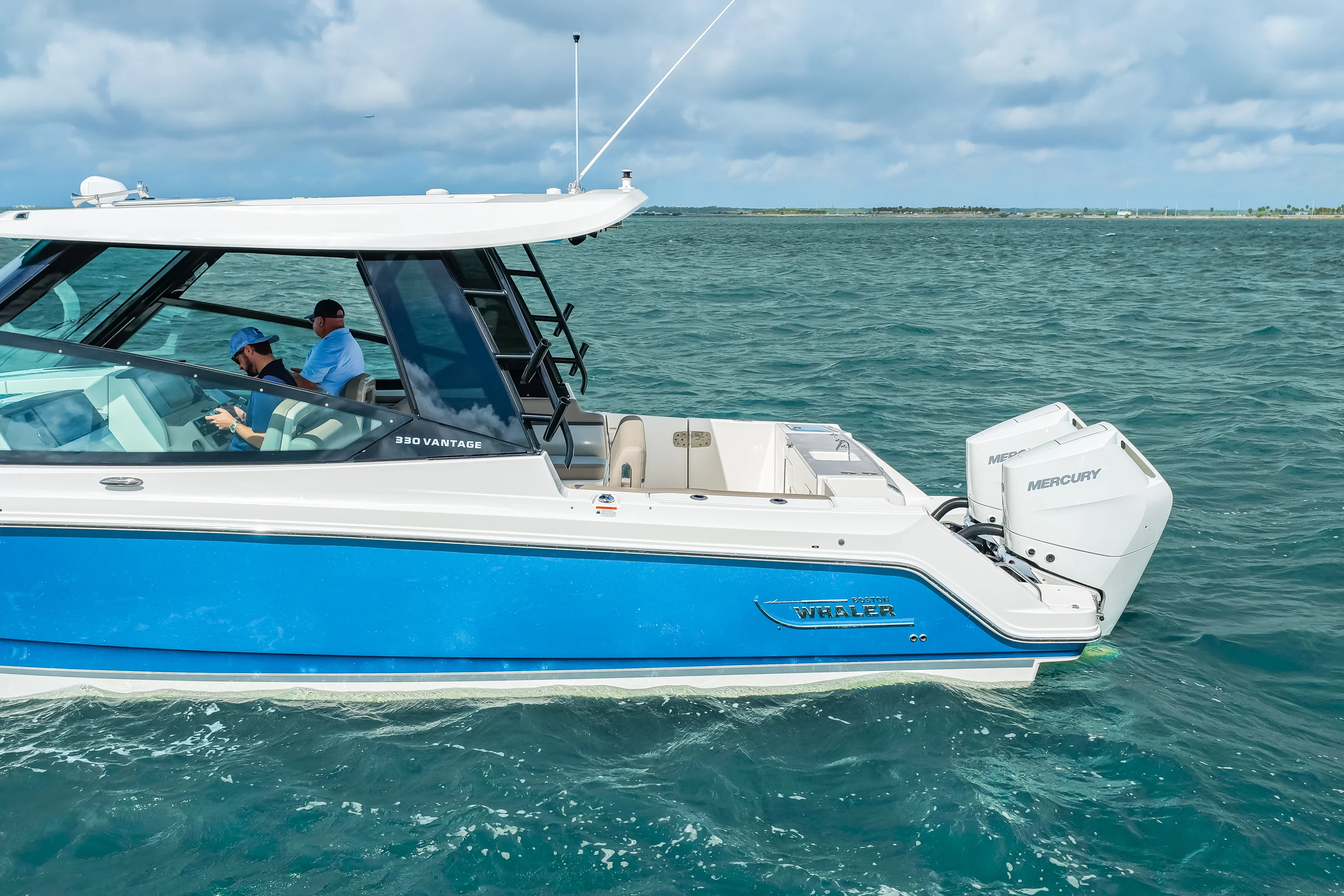 2026 Boston Whaler 330 Vantage Image Thumbnail #10