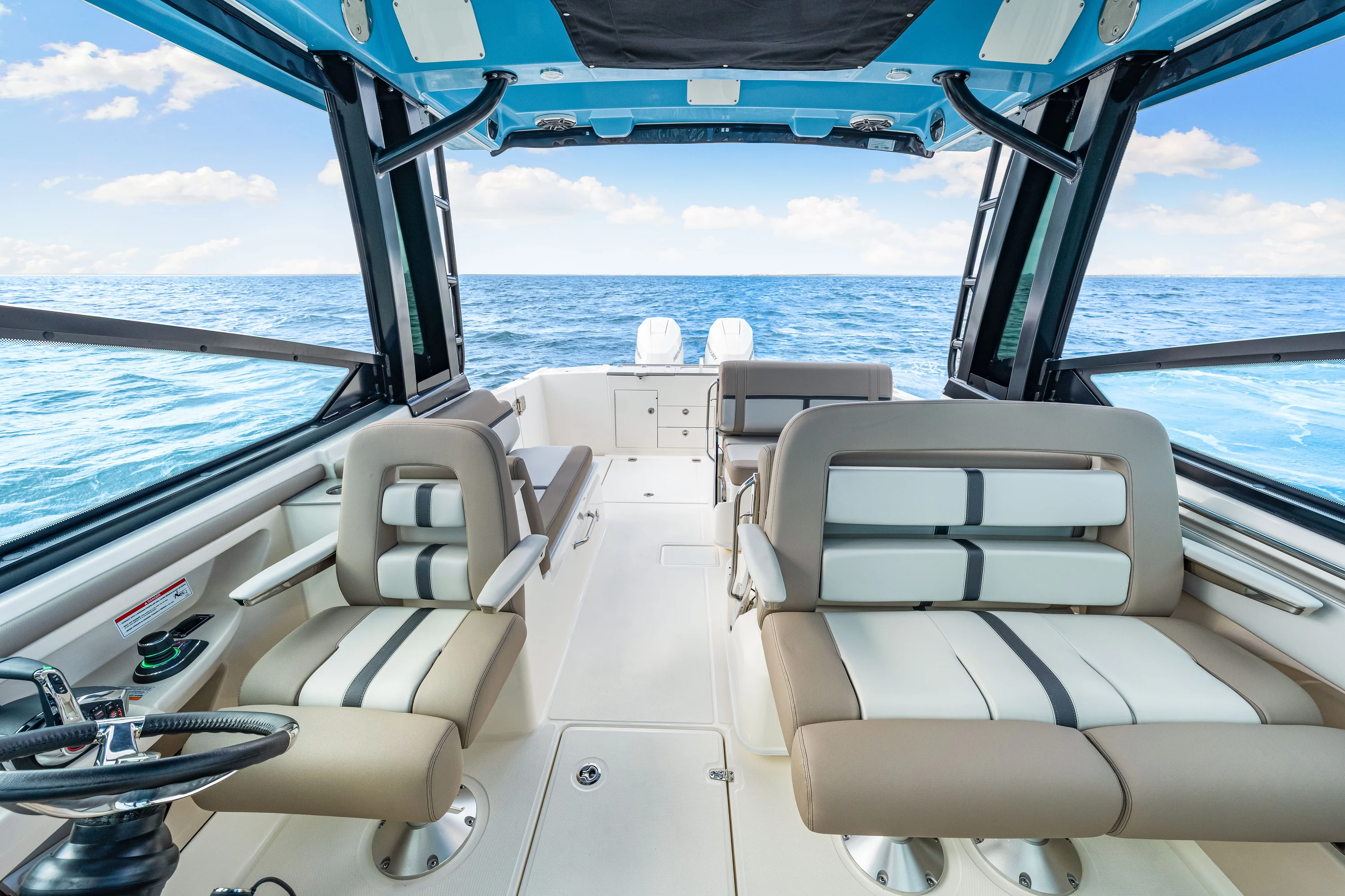 2026 Boston Whaler 330 Vantage Image Thumbnail #50