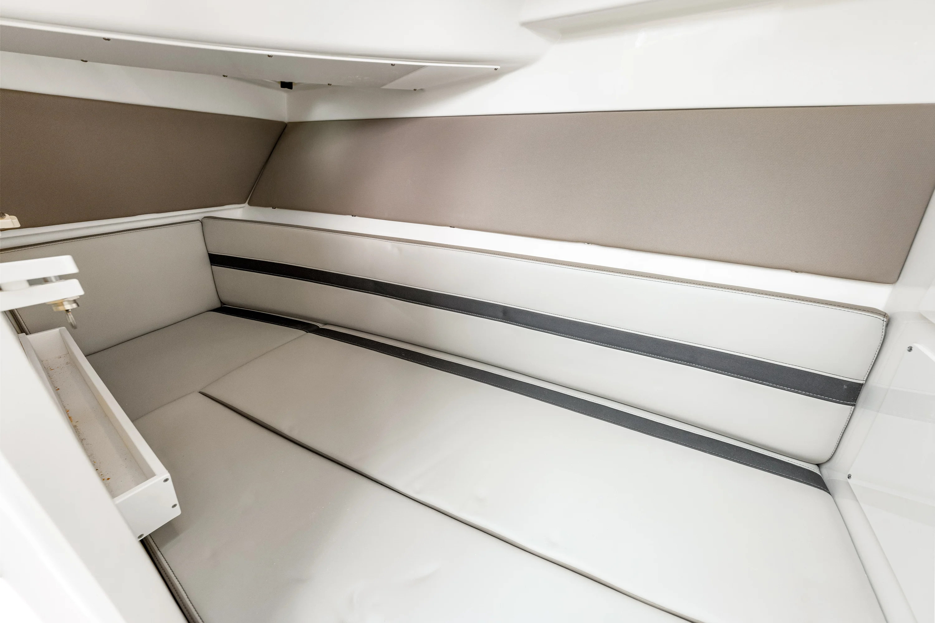 2026 Boston Whaler 330 Vantage Image Thumbnail #59