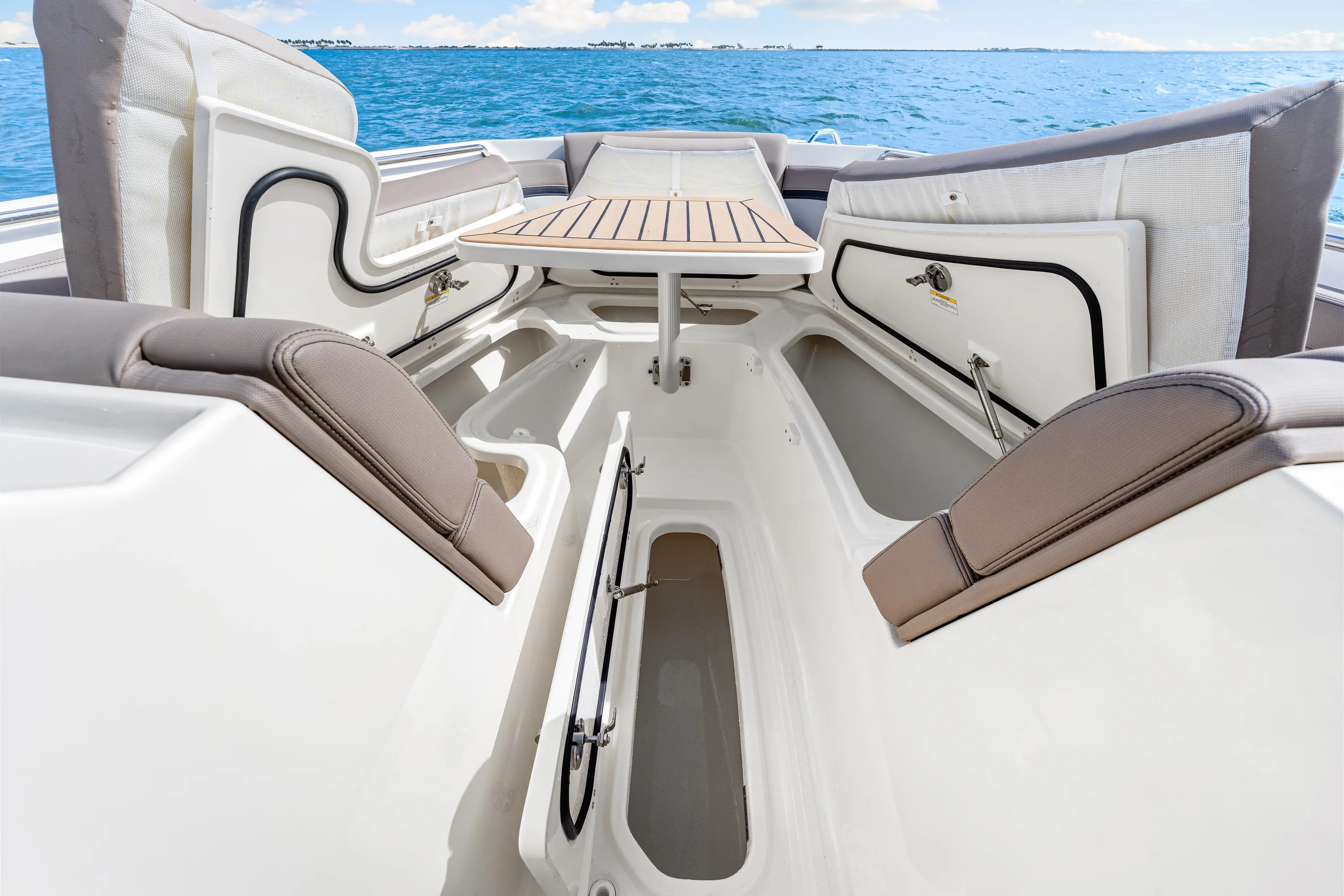 2026 Boston Whaler 330 Vantage Image Thumbnail #57