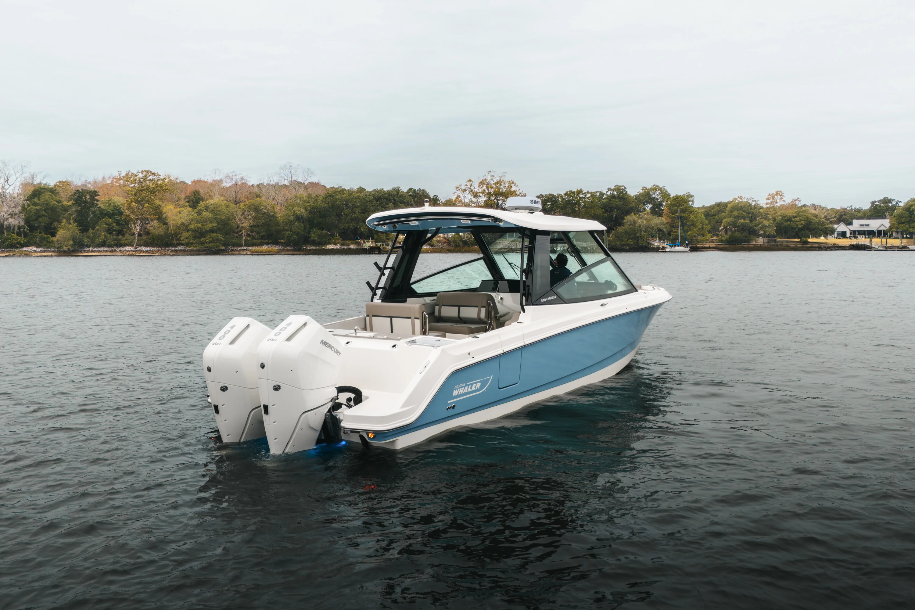 2026 Boston Whaler 330 Vantage Image Thumbnail #2