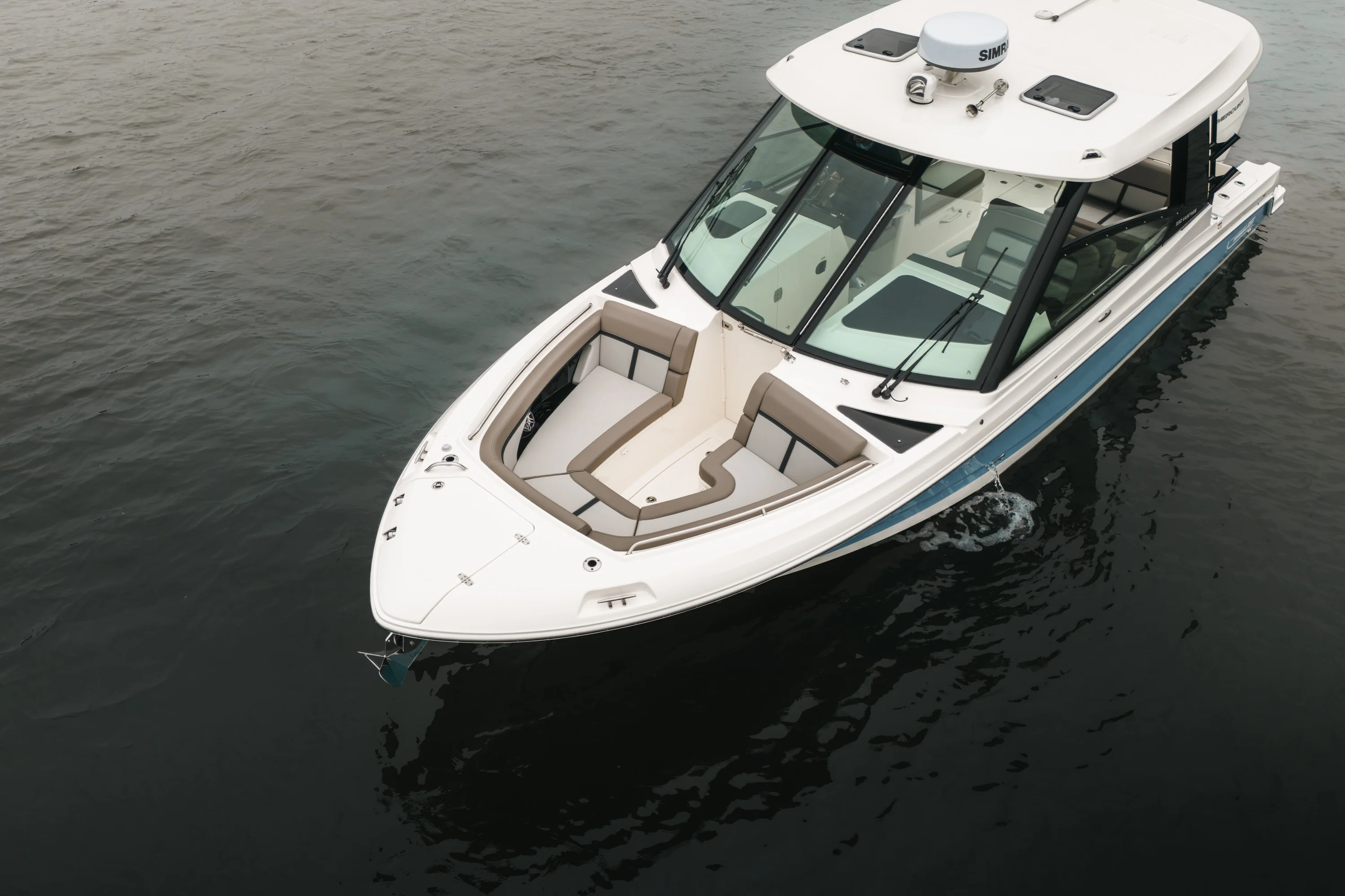 2026 Boston Whaler 330 Vantage Image Thumbnail #28