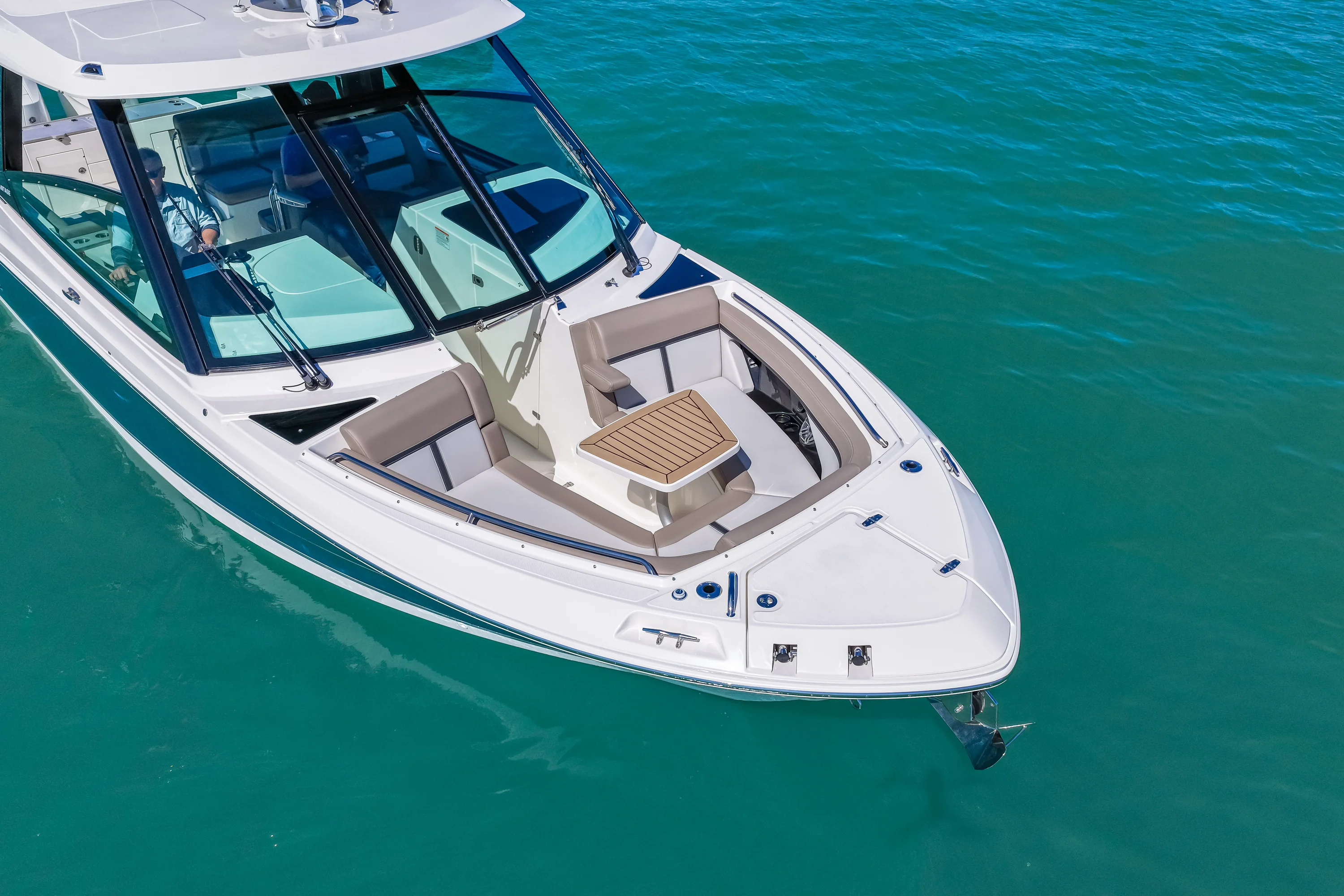 2026 Boston Whaler 330 Vantage Image Thumbnail #12