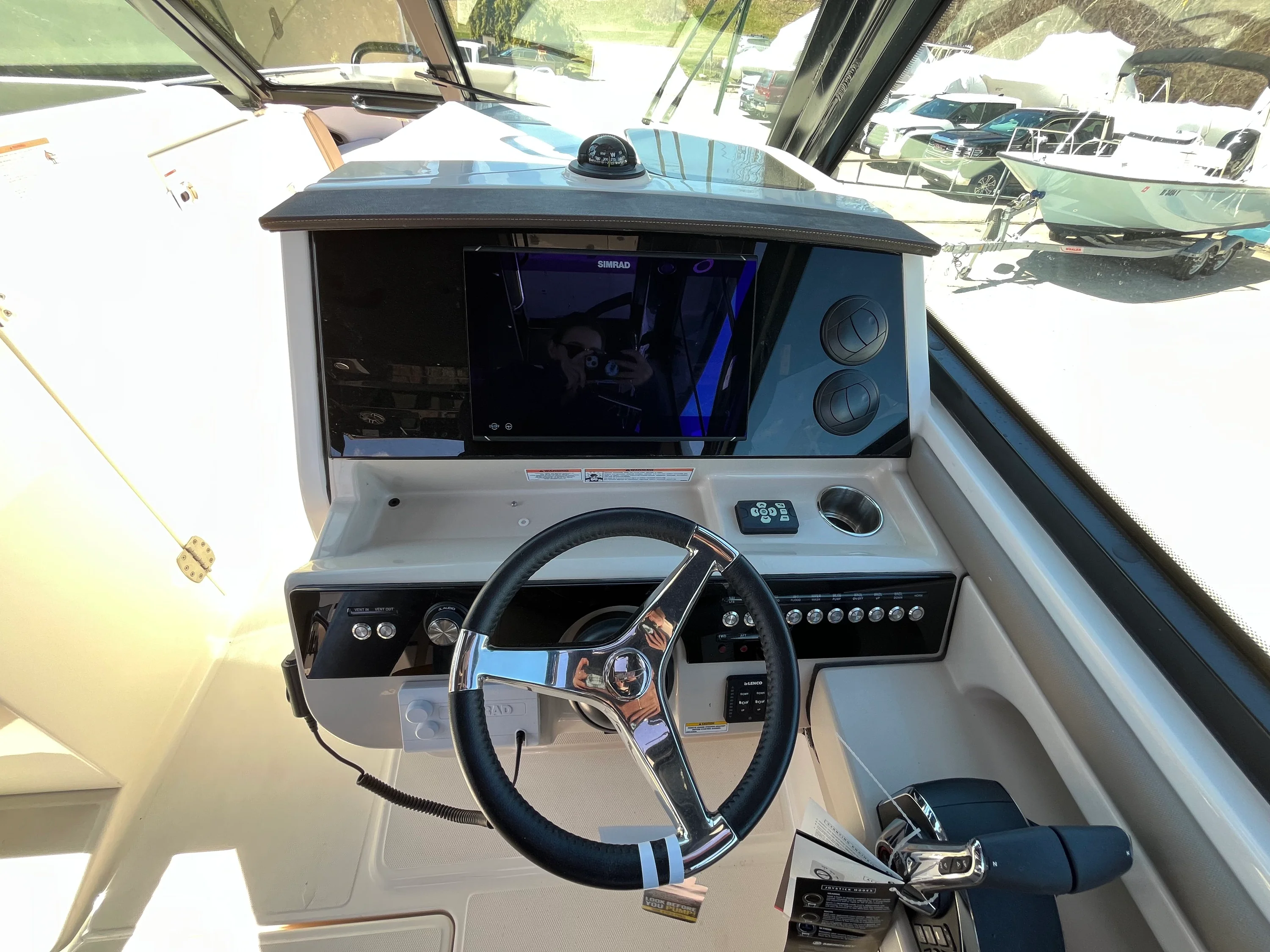 2026 Boston Whaler 330 Vantage Image Thumbnail #22