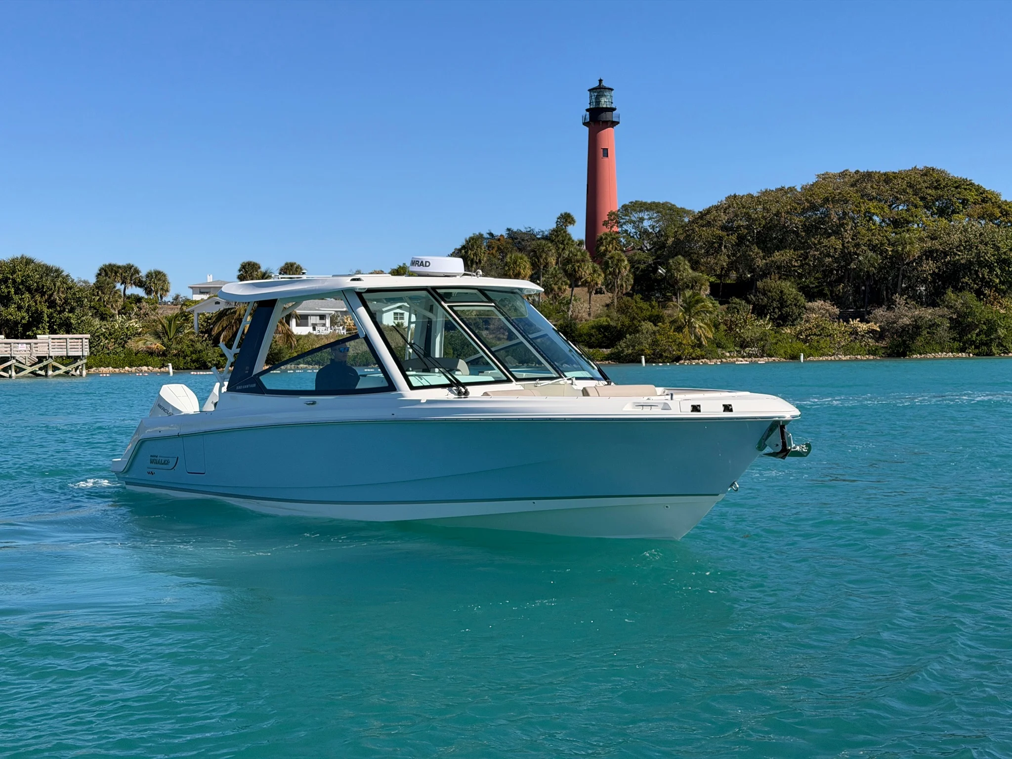 2026 Boston Whaler 330 Vantage Image Thumbnail #1