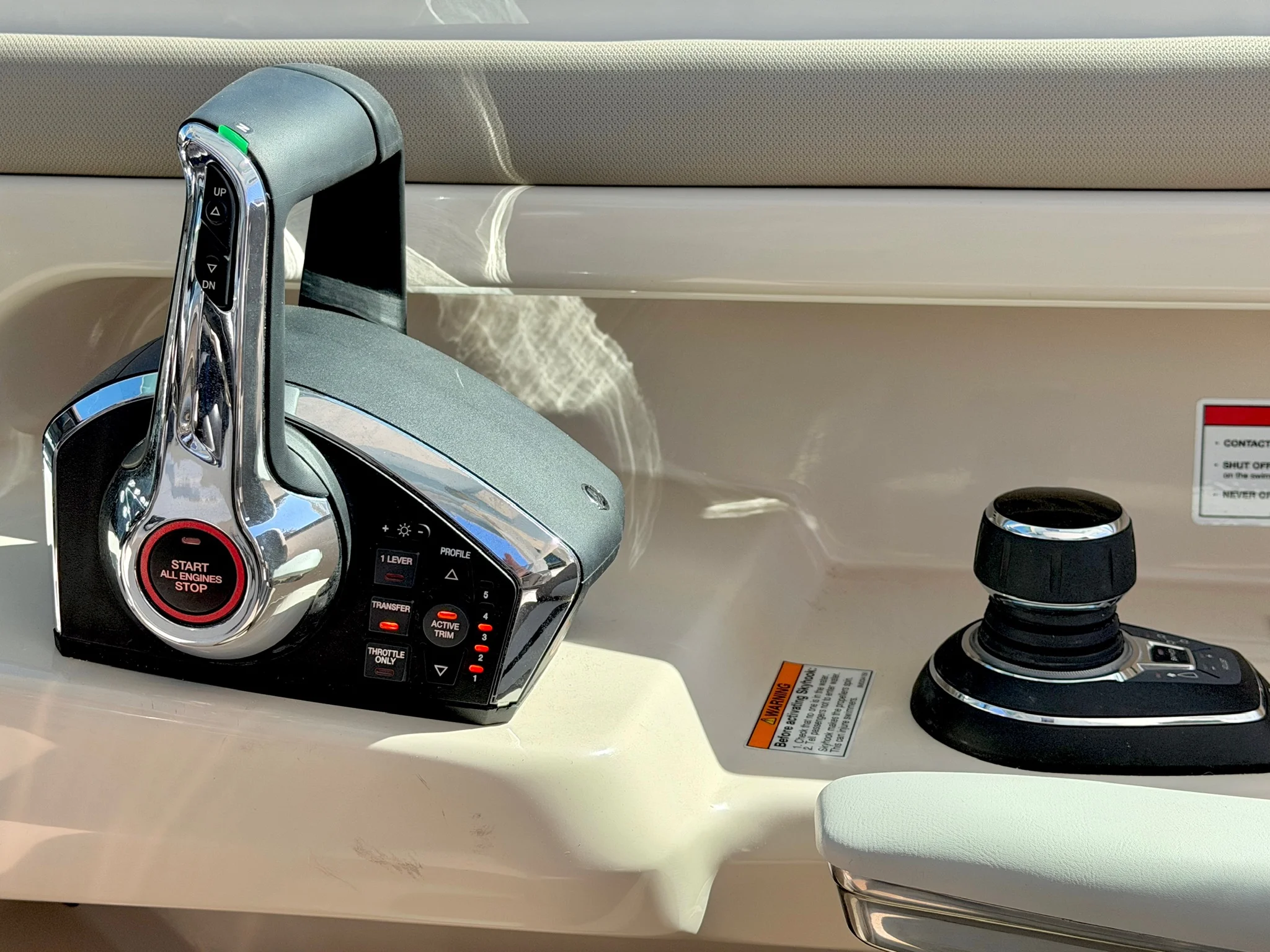 2026 Boston Whaler 330 Vantage Image Thumbnail #37