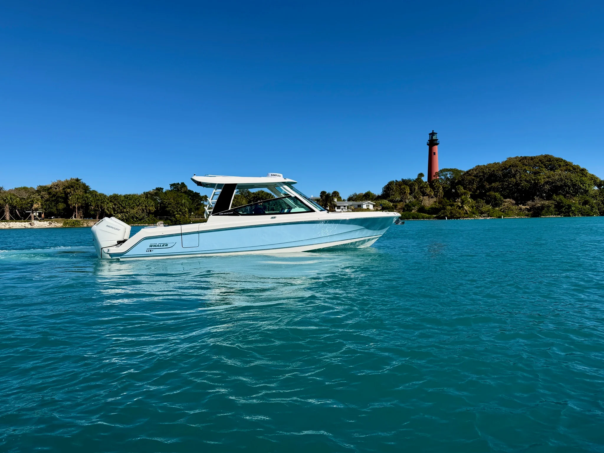 2026 Boston Whaler 330 Vantage Image Thumbnail #0