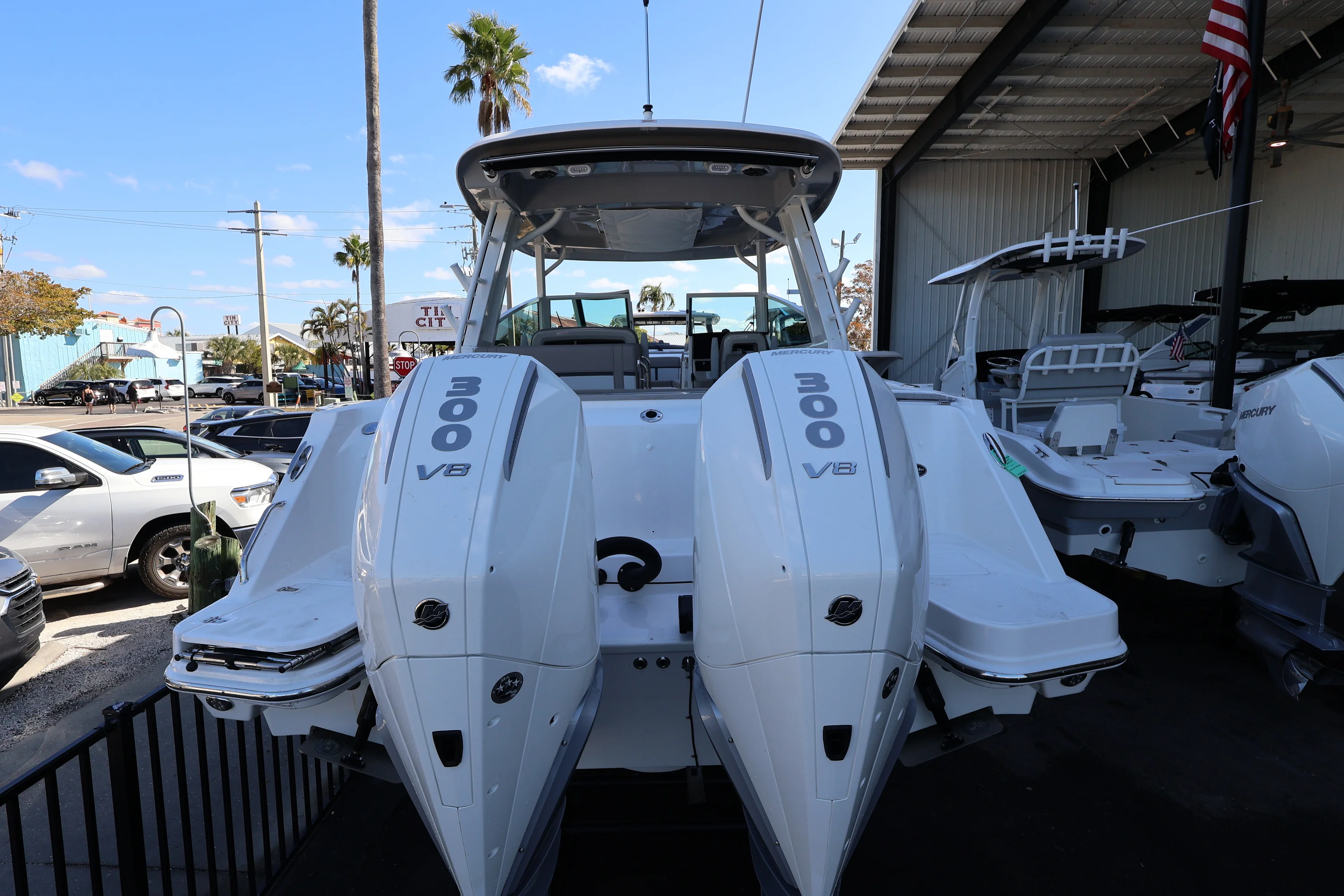 2026 Boston Whaler 330 Vantage Image Thumbnail #6