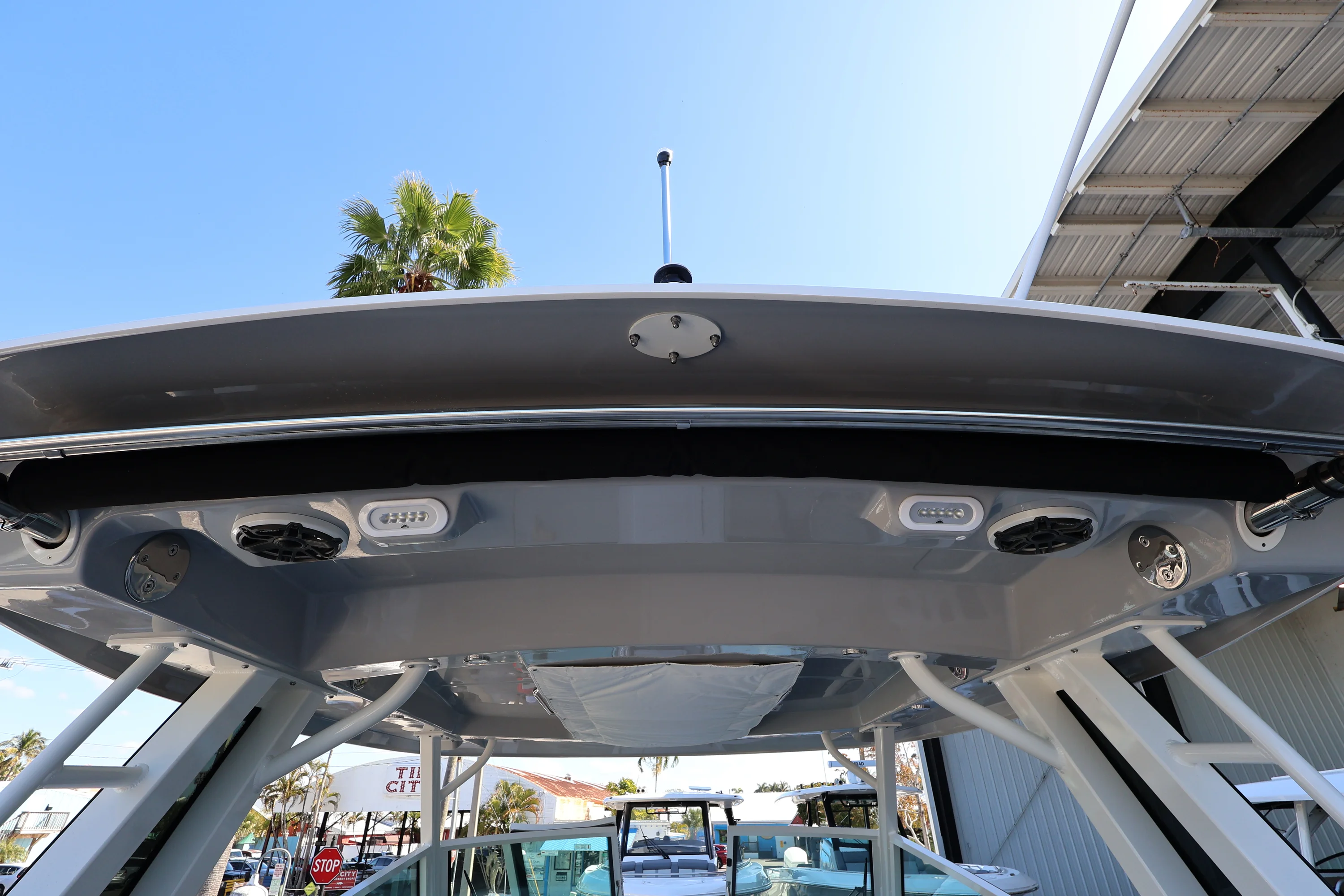 2026 Boston Whaler 330 Vantage Image Thumbnail #44