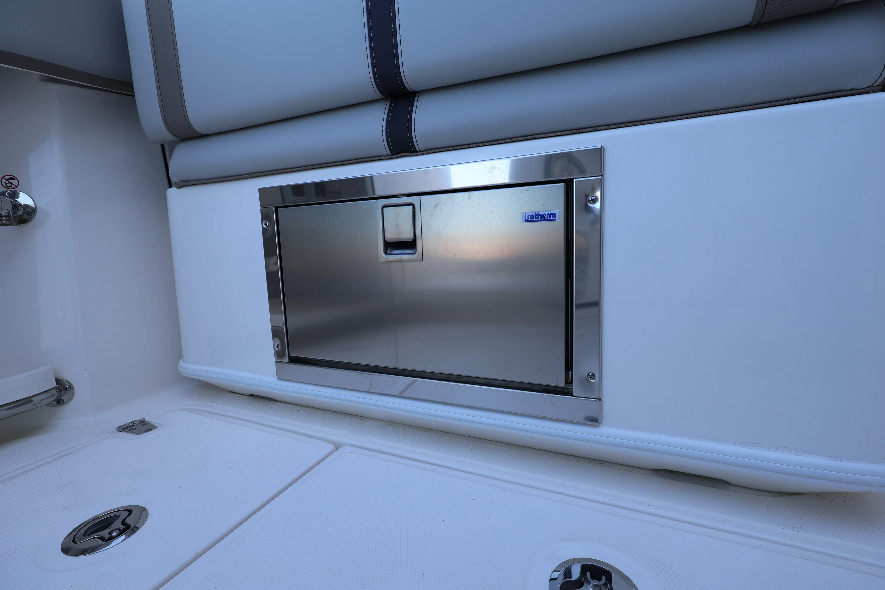 2026 Boston Whaler 330 Vantage Image Thumbnail #46