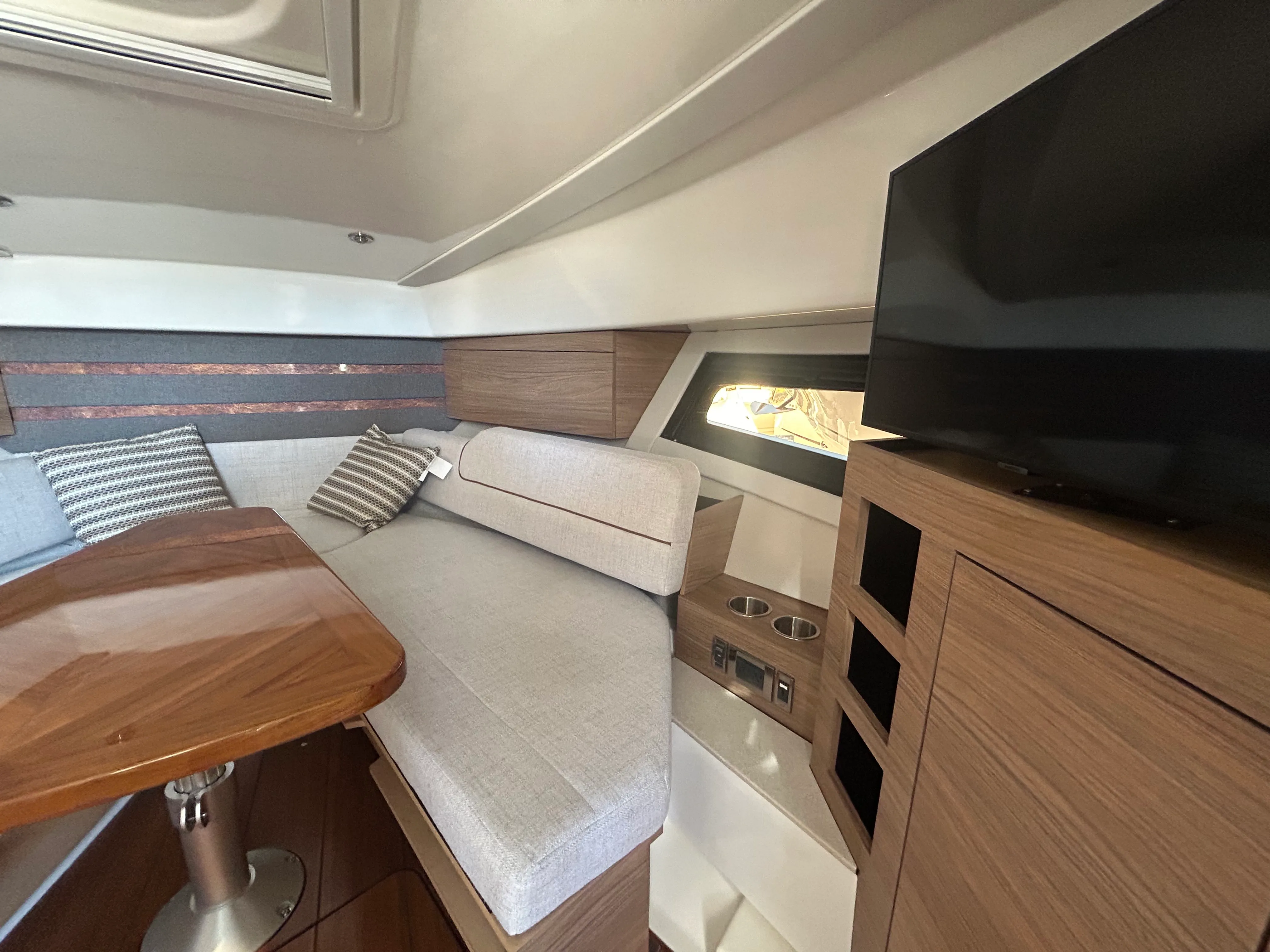 2026 Boston Whaler 365 Conquest Image Thumbnail #27