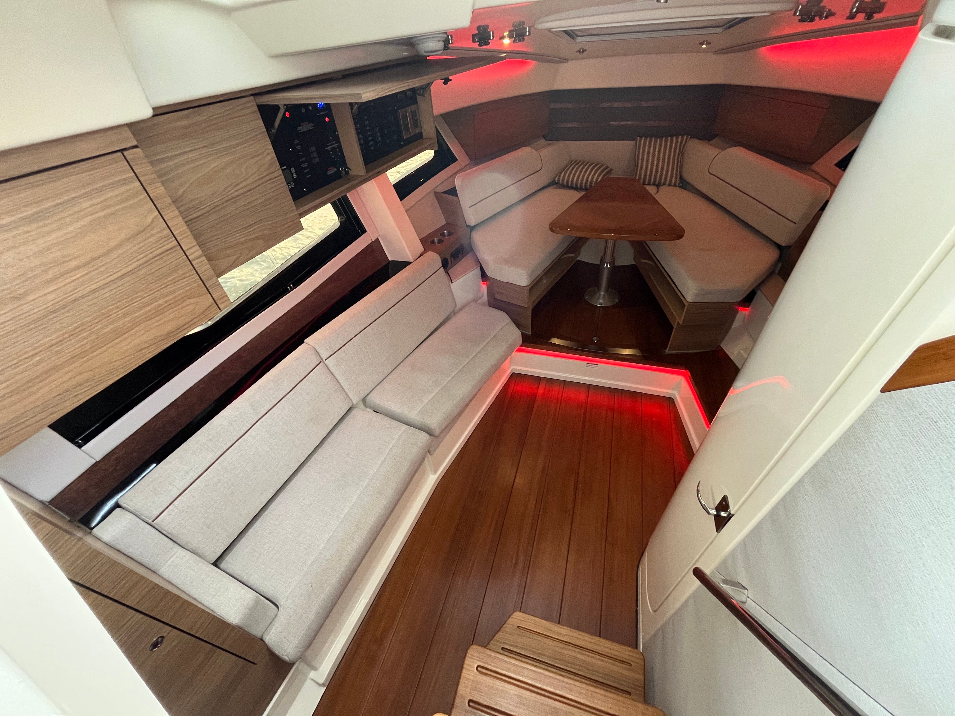 2026 Boston Whaler 365 Conquest Image Thumbnail #35