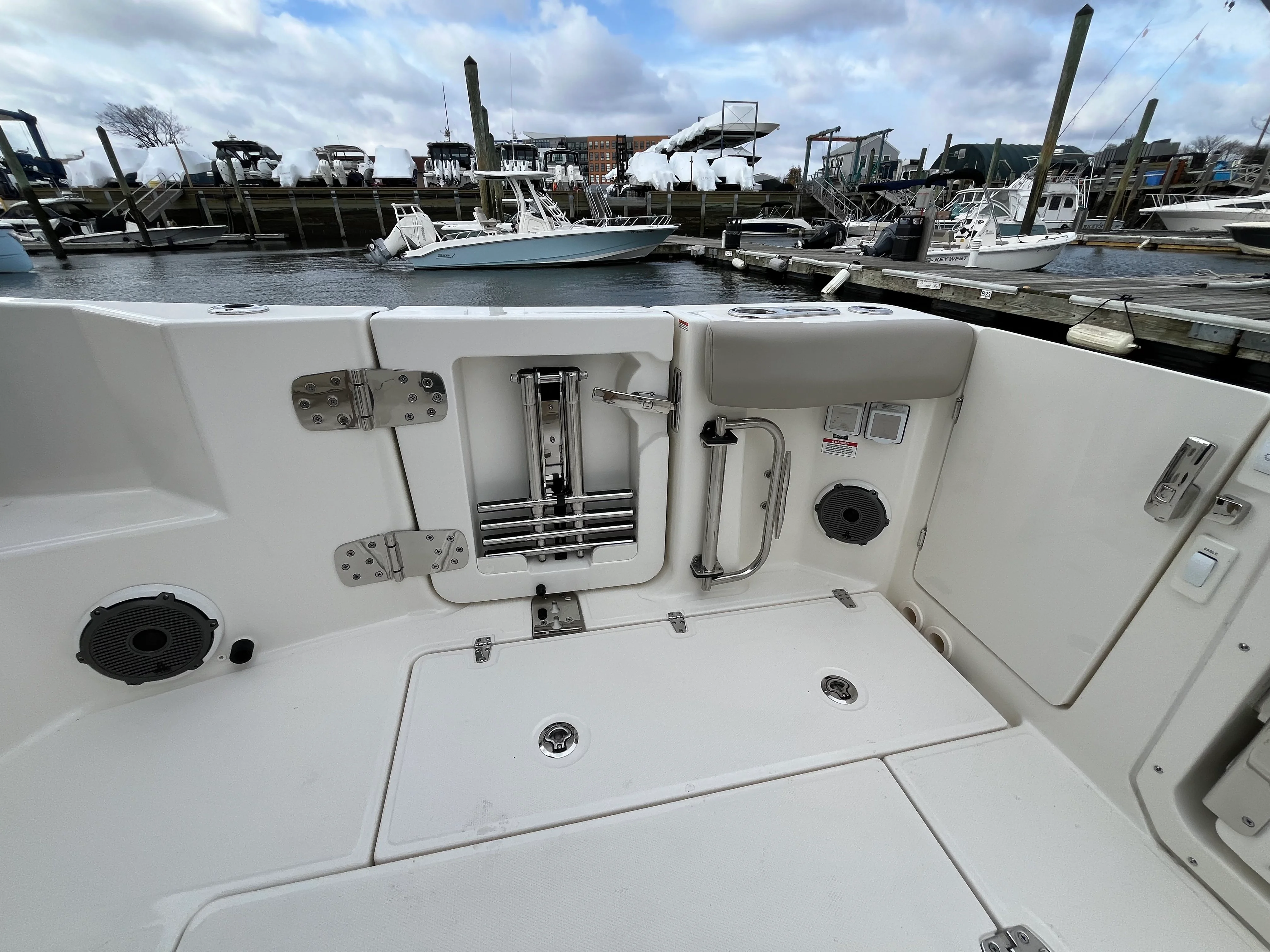 2026 Boston Whaler 365 Conquest Image Thumbnail #18