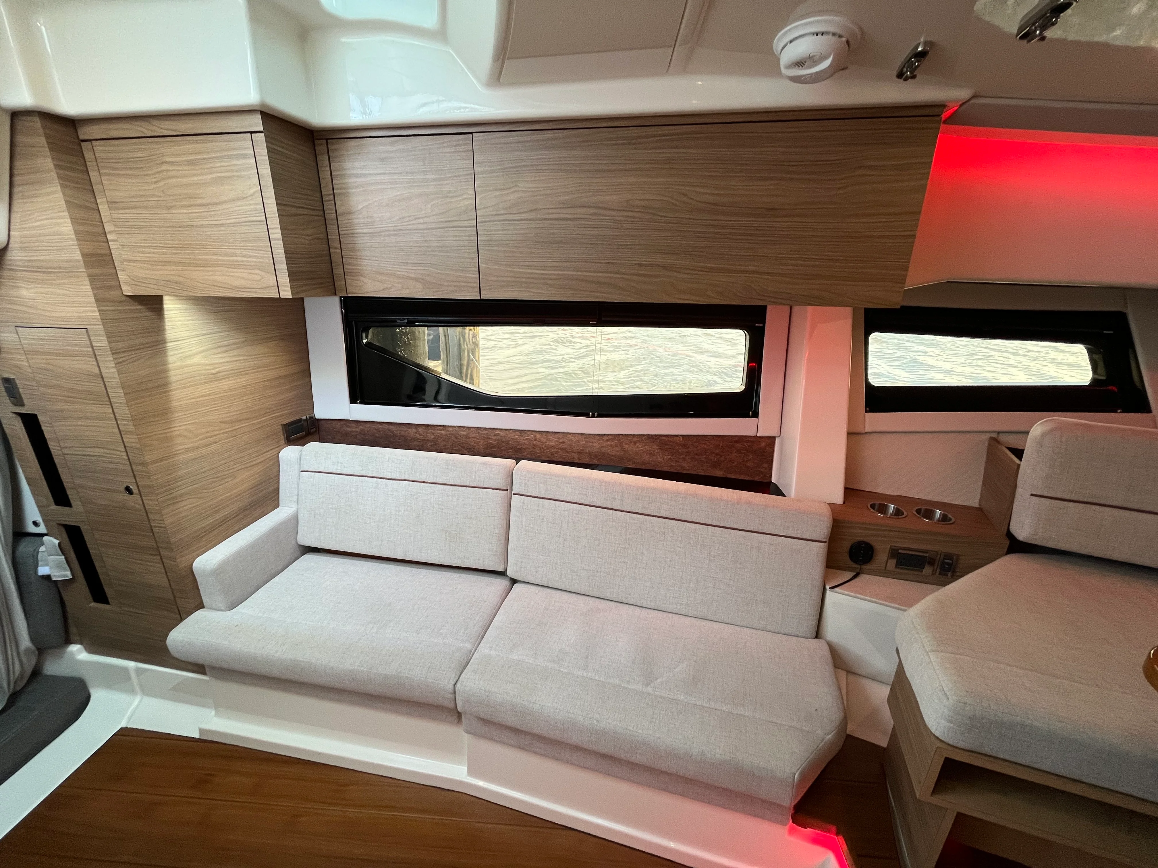 2026 Boston Whaler 365 Conquest Image Thumbnail #39