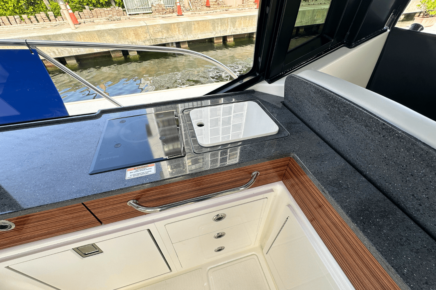 2025 Boston Whaler 405 Conquest Image Thumbnail #25