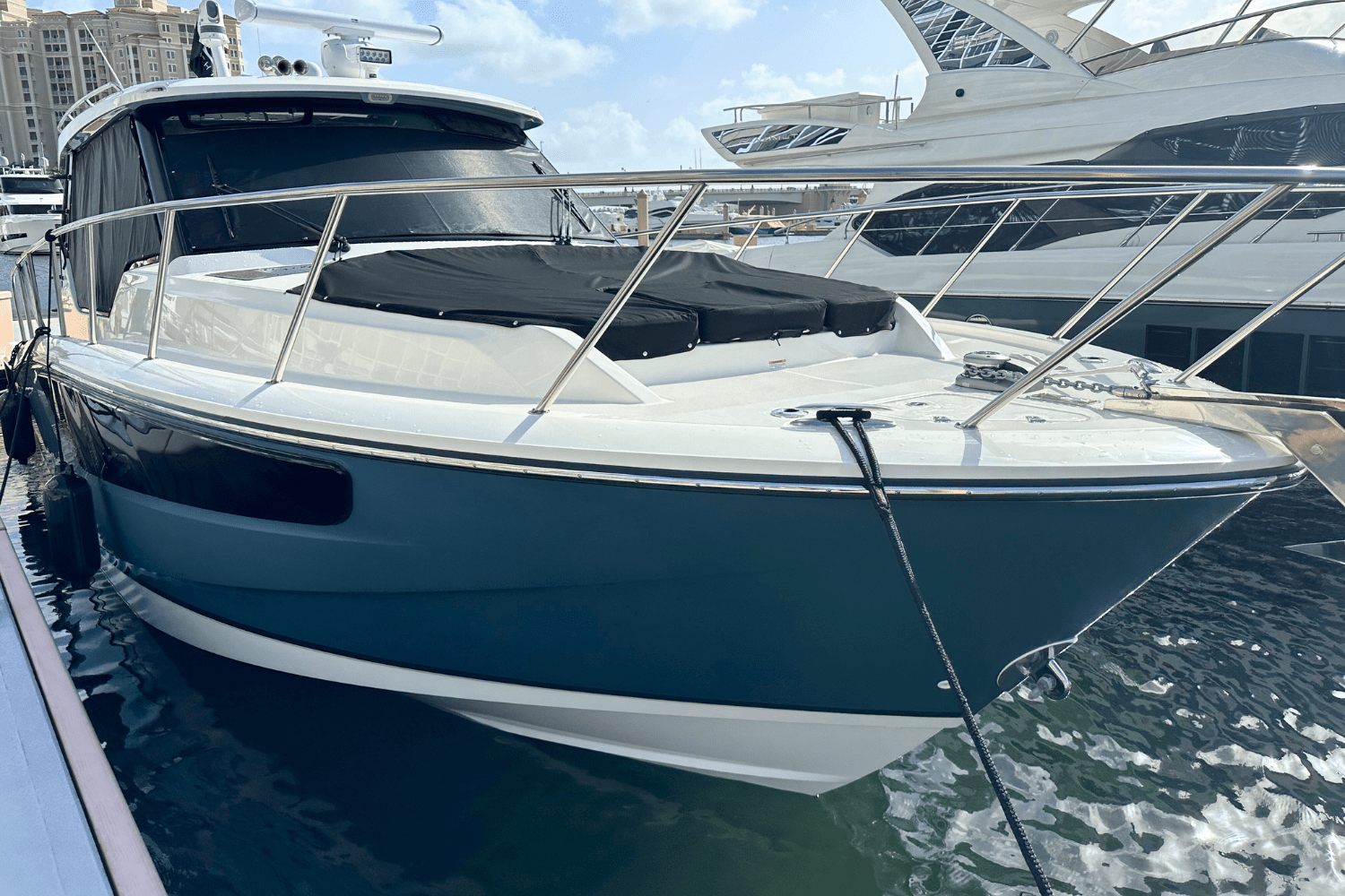 2025 Boston Whaler 405 Conquest Image Thumbnail #33