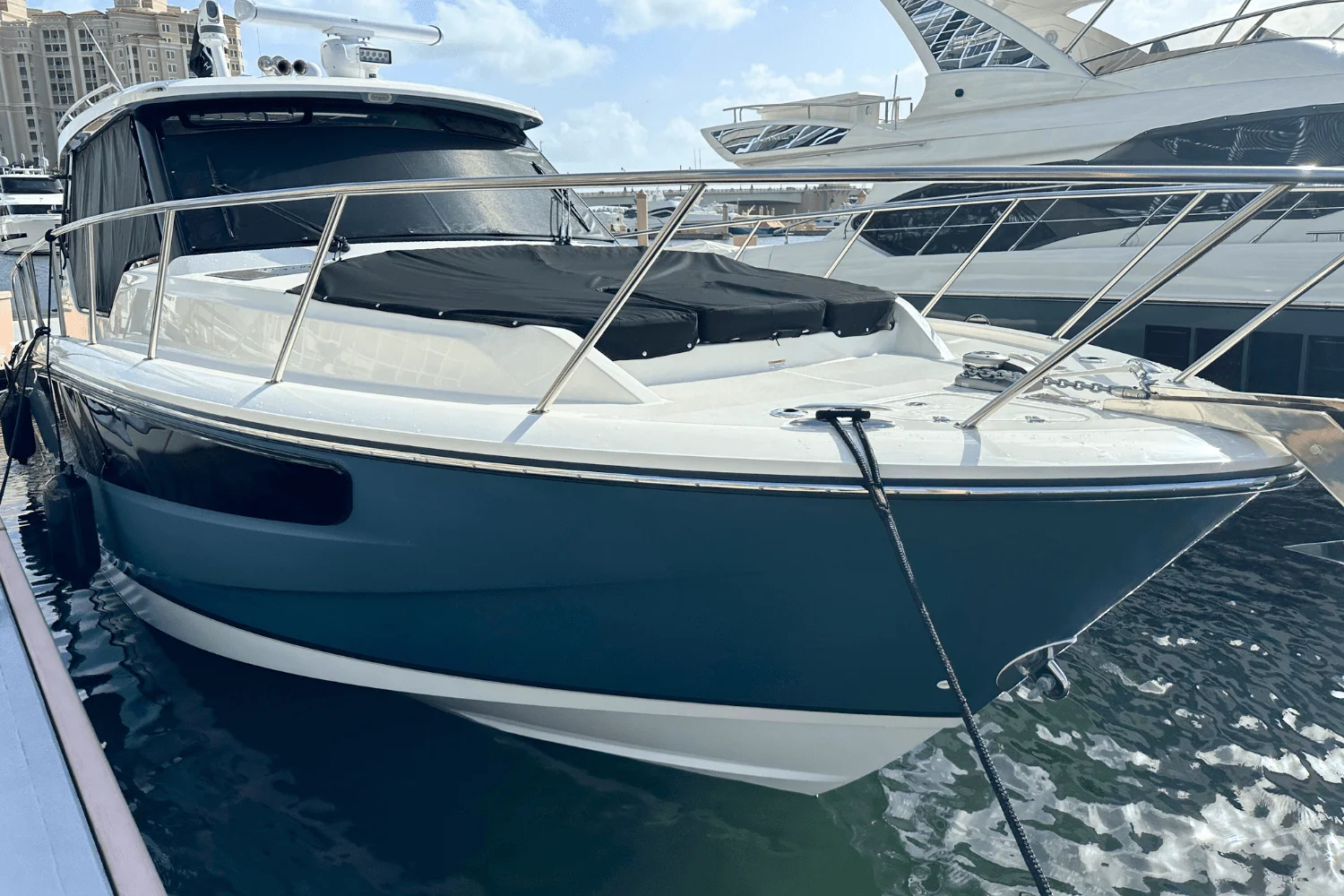 2025 Boston Whaler 405 Conquest Image Thumbnail #33