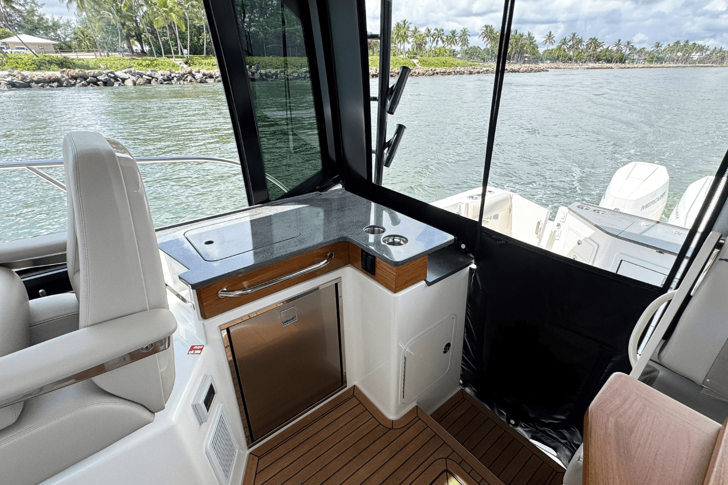 2026 Boston Whaler 365 Conquest Image Thumbnail #31