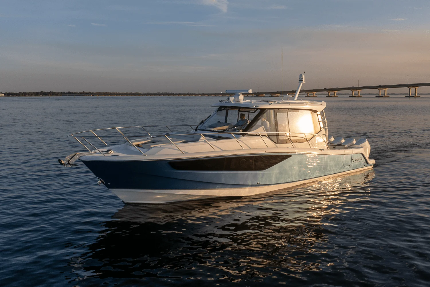 2025 Boston Whaler 405 Conquest Image Thumbnail #2