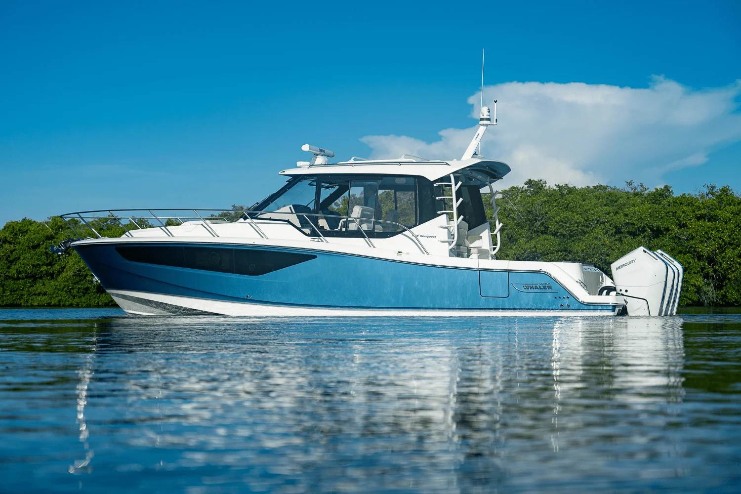 2025 Boston Whaler 405 Conquest Image Thumbnail #43