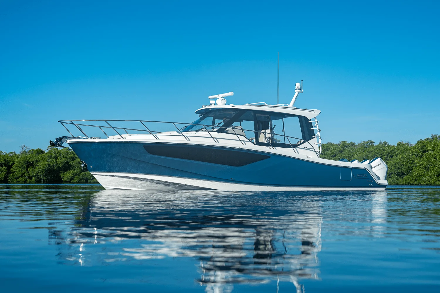 2025 Boston Whaler 405 Conquest Image Thumbnail #46