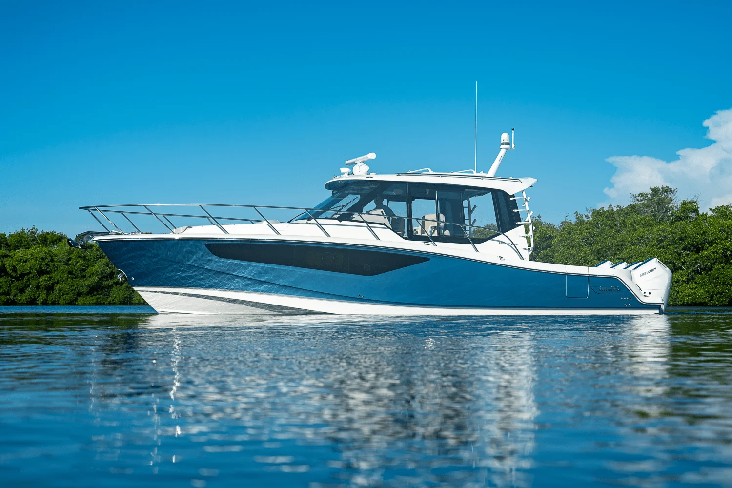 2025 Boston Whaler 405 Conquest Image Thumbnail #45