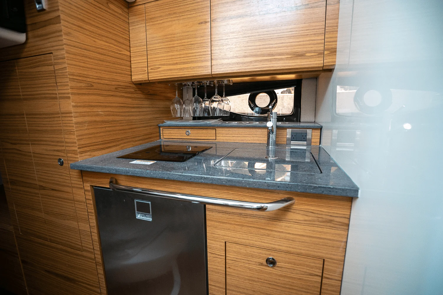 2025 Boston Whaler 405 Conquest Image Thumbnail #26