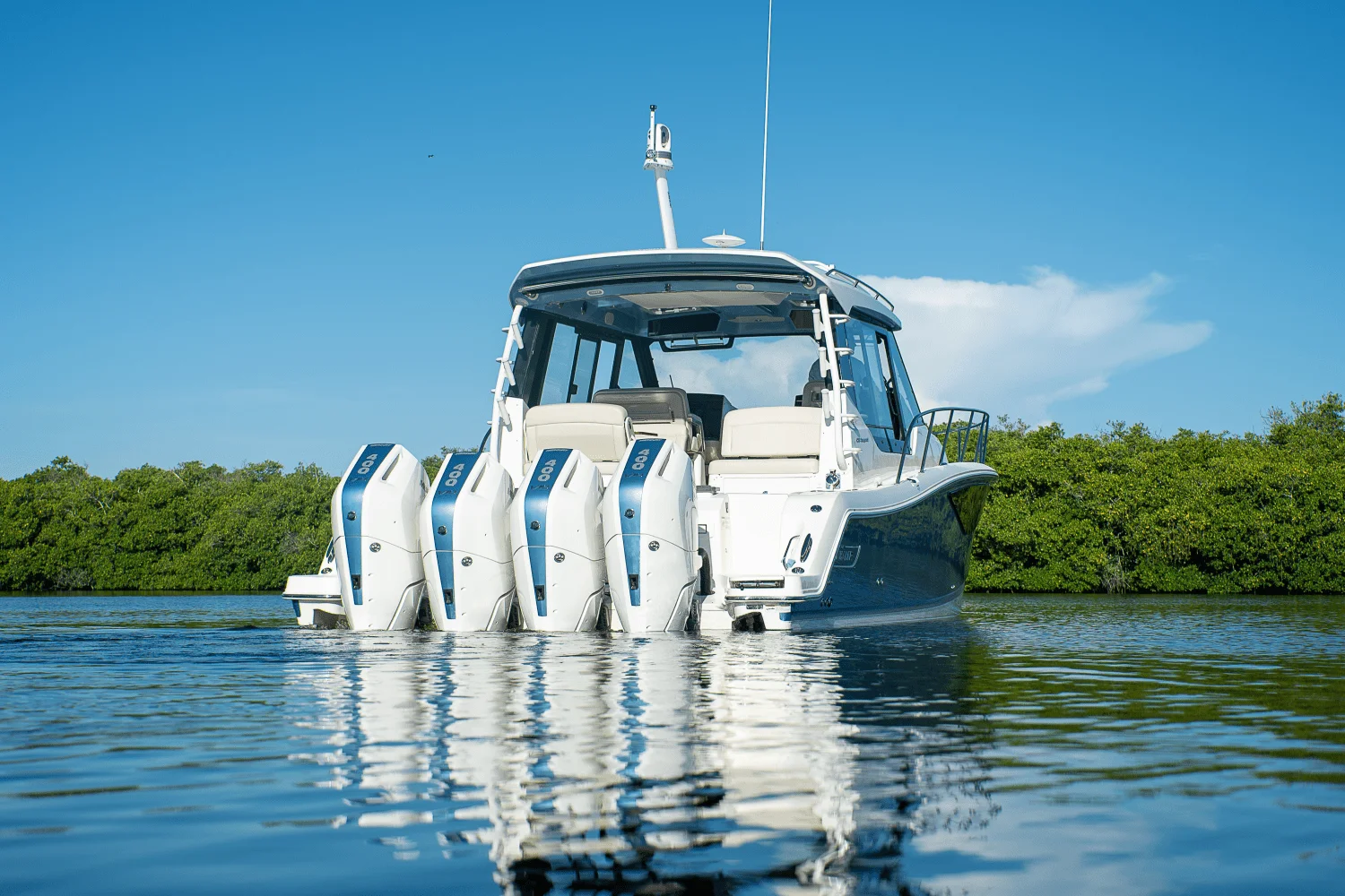 2025 Boston Whaler 405 Conquest Image Thumbnail #39