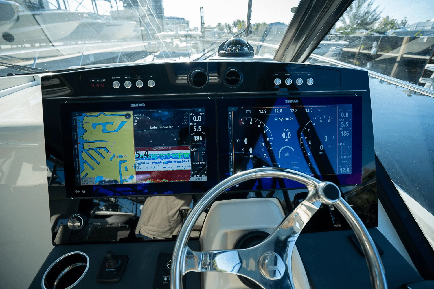 2025 Boston Whaler 405 Conquest Image Thumbnail #16