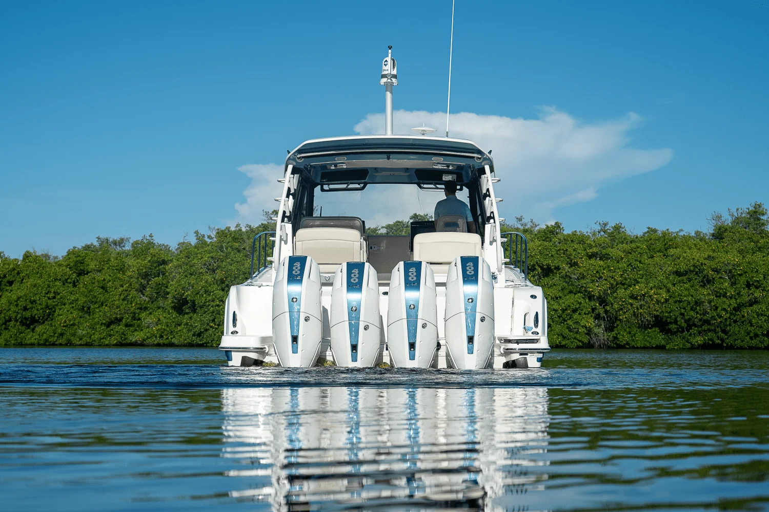 2025 Boston Whaler 405 Conquest Image Thumbnail #40