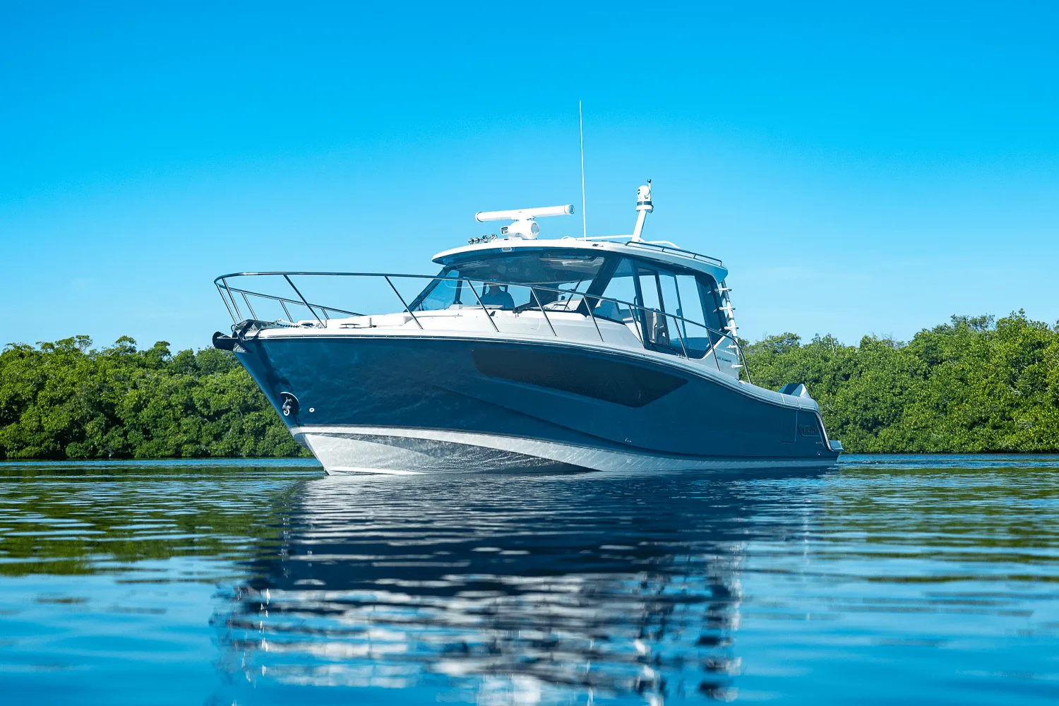 2025 Boston Whaler 405 Conquest Image Thumbnail #47