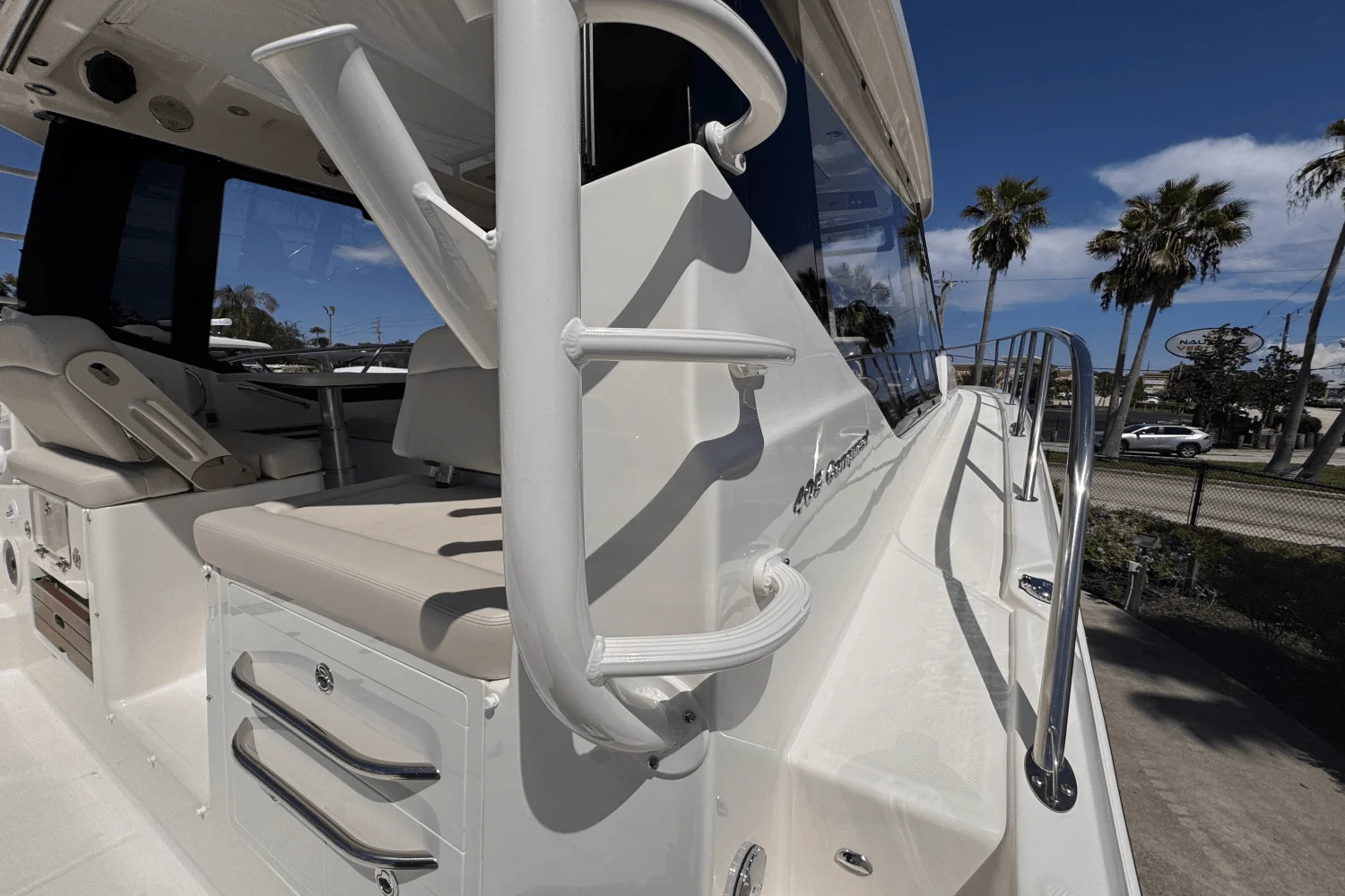 2025 Boston Whaler 405 Conquest Image Thumbnail #17