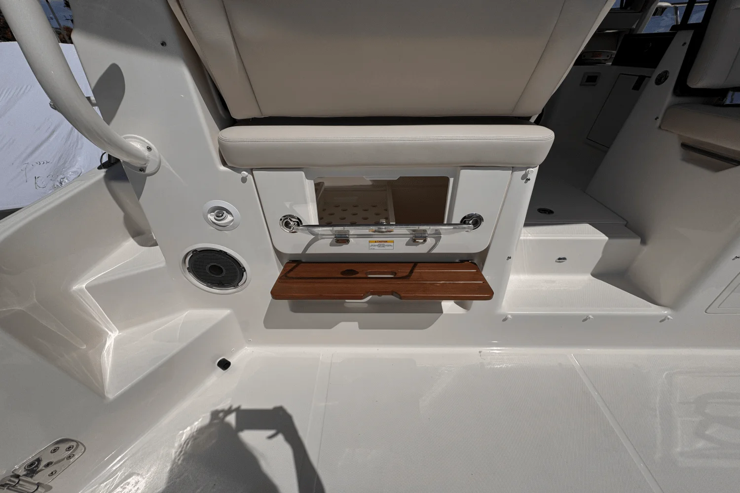 2025 Boston Whaler 405 Conquest Image Thumbnail #42