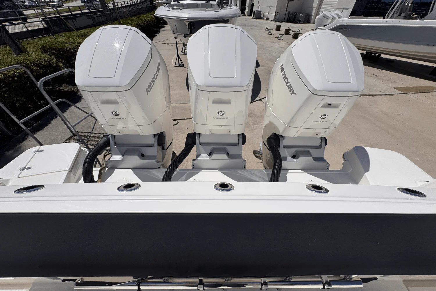 2025 Boston Whaler 405 Conquest Image Thumbnail #5