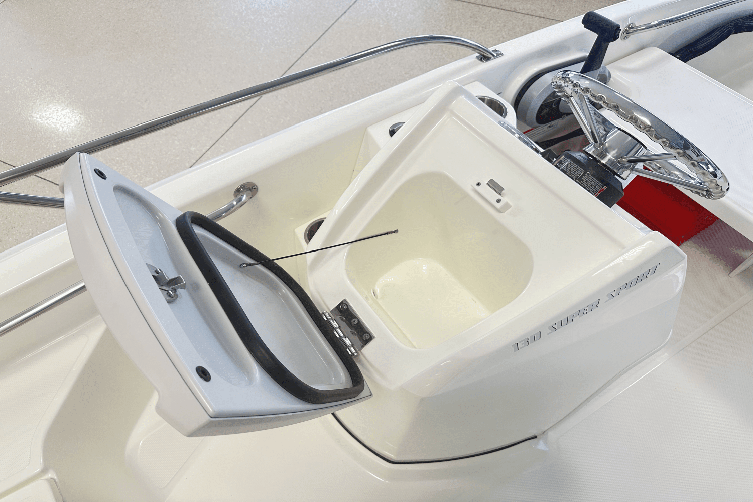 2025 Boston Whaler 130 Super Sport Image Thumbnail #11
