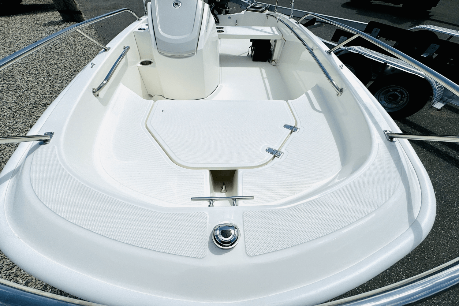 2025 Boston Whaler 130 Super Sport Image Thumbnail #23
