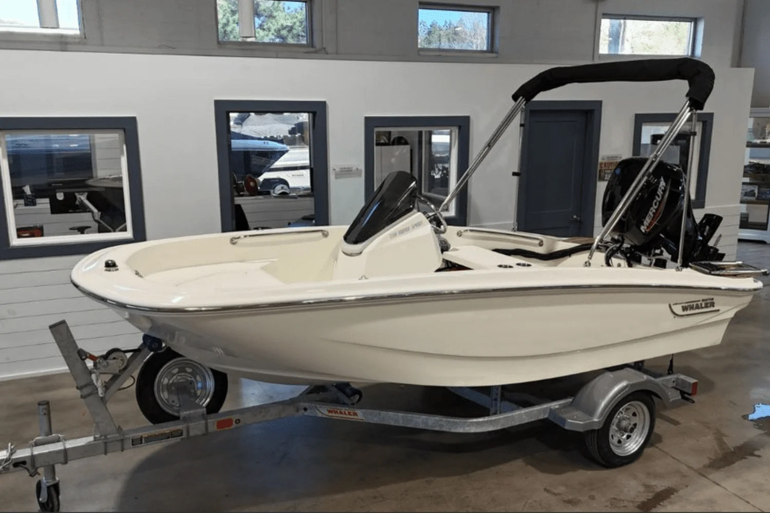 2025 Boston Whaler 130 Super Sport Image Thumbnail #1