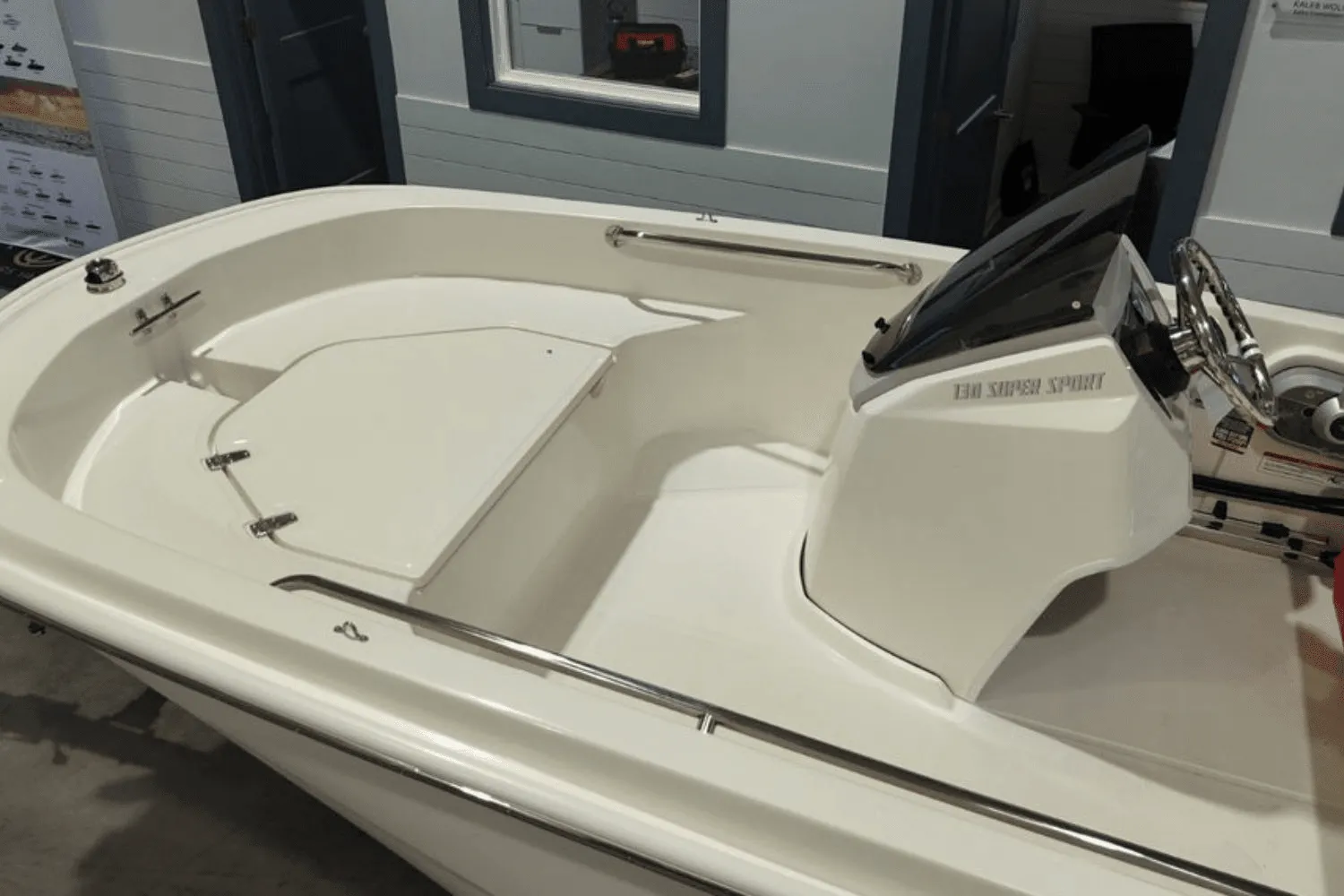2025 Boston Whaler 130 Super Sport Image Thumbnail #2