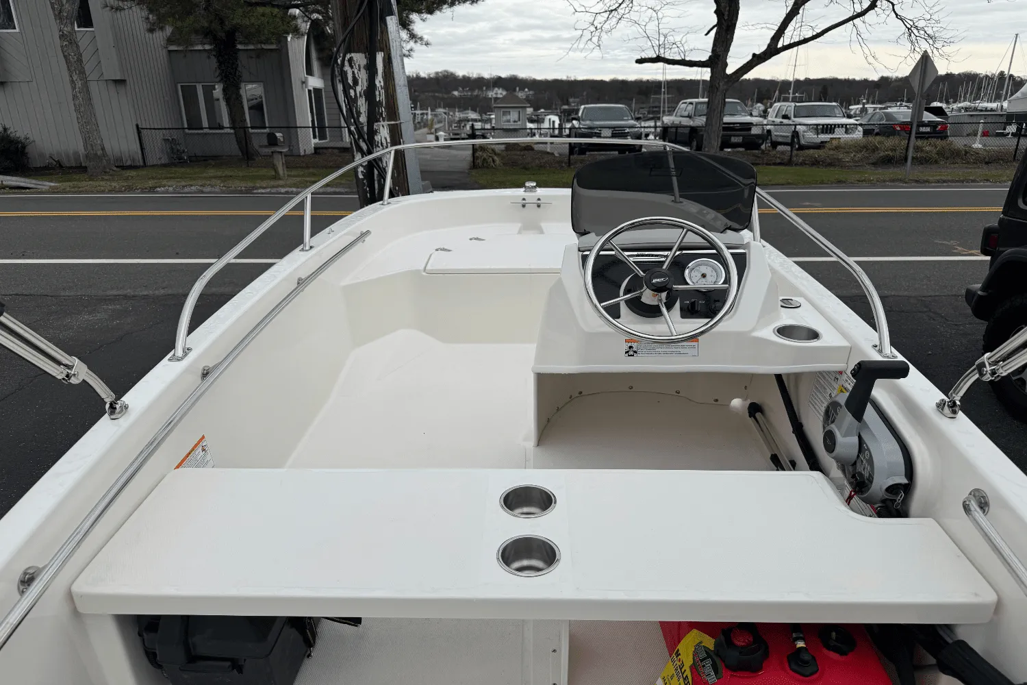2025 Boston Whaler 130 Super Sport Image Thumbnail #6