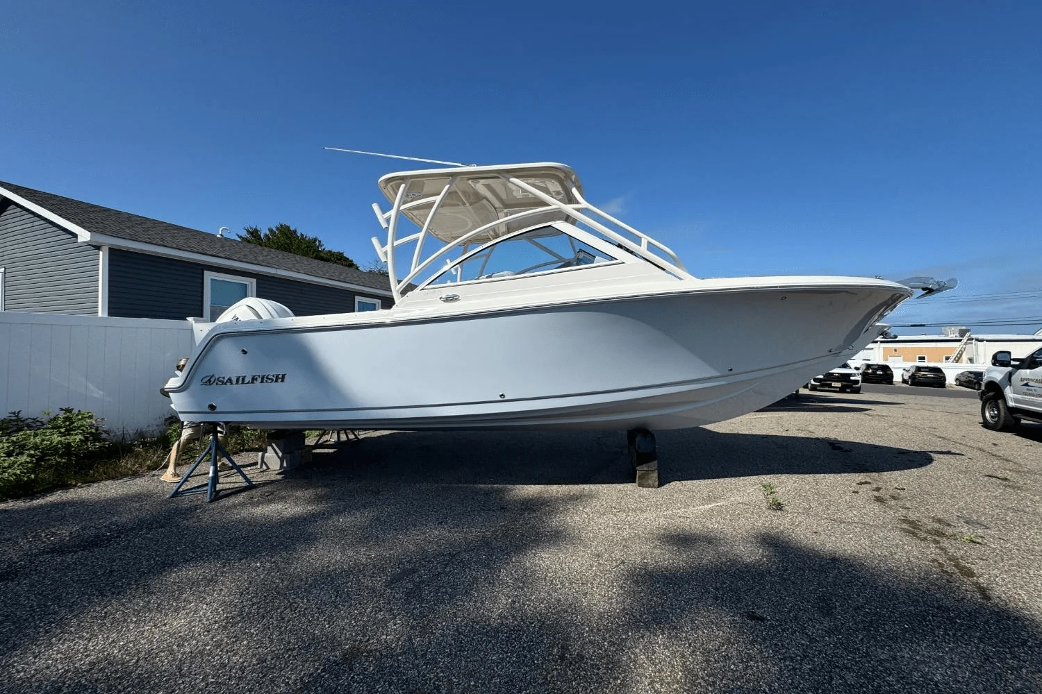 2025 Sailfish 245 DC Image Thumbnail #3