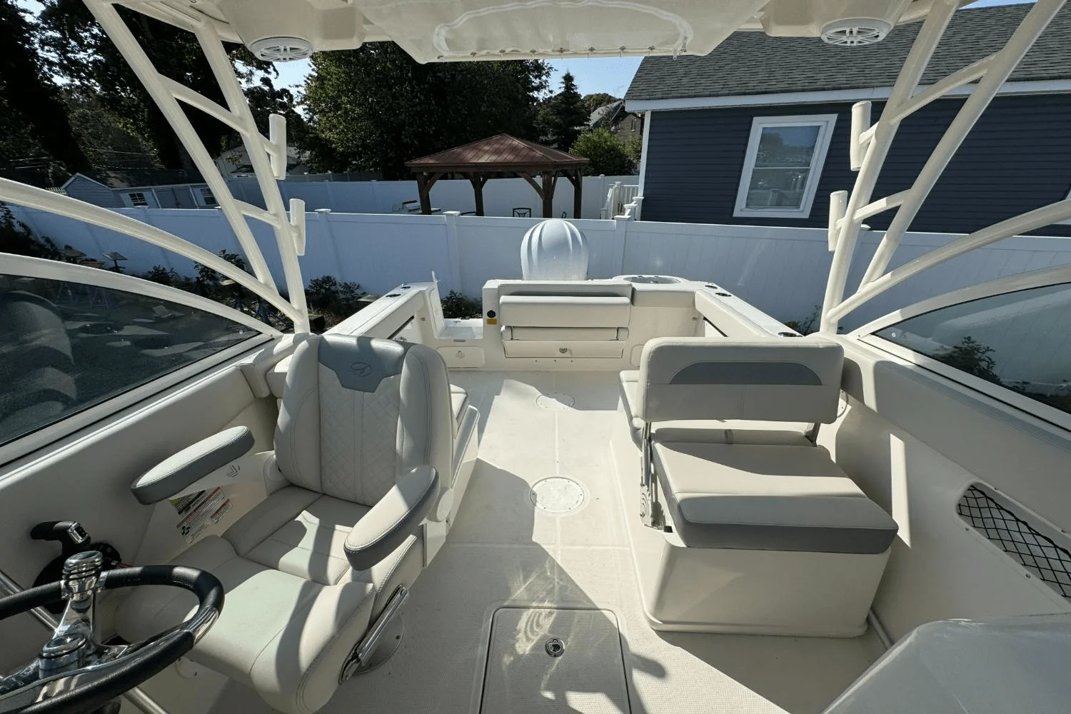 2025 Sailfish 245 DC Image Thumbnail #10